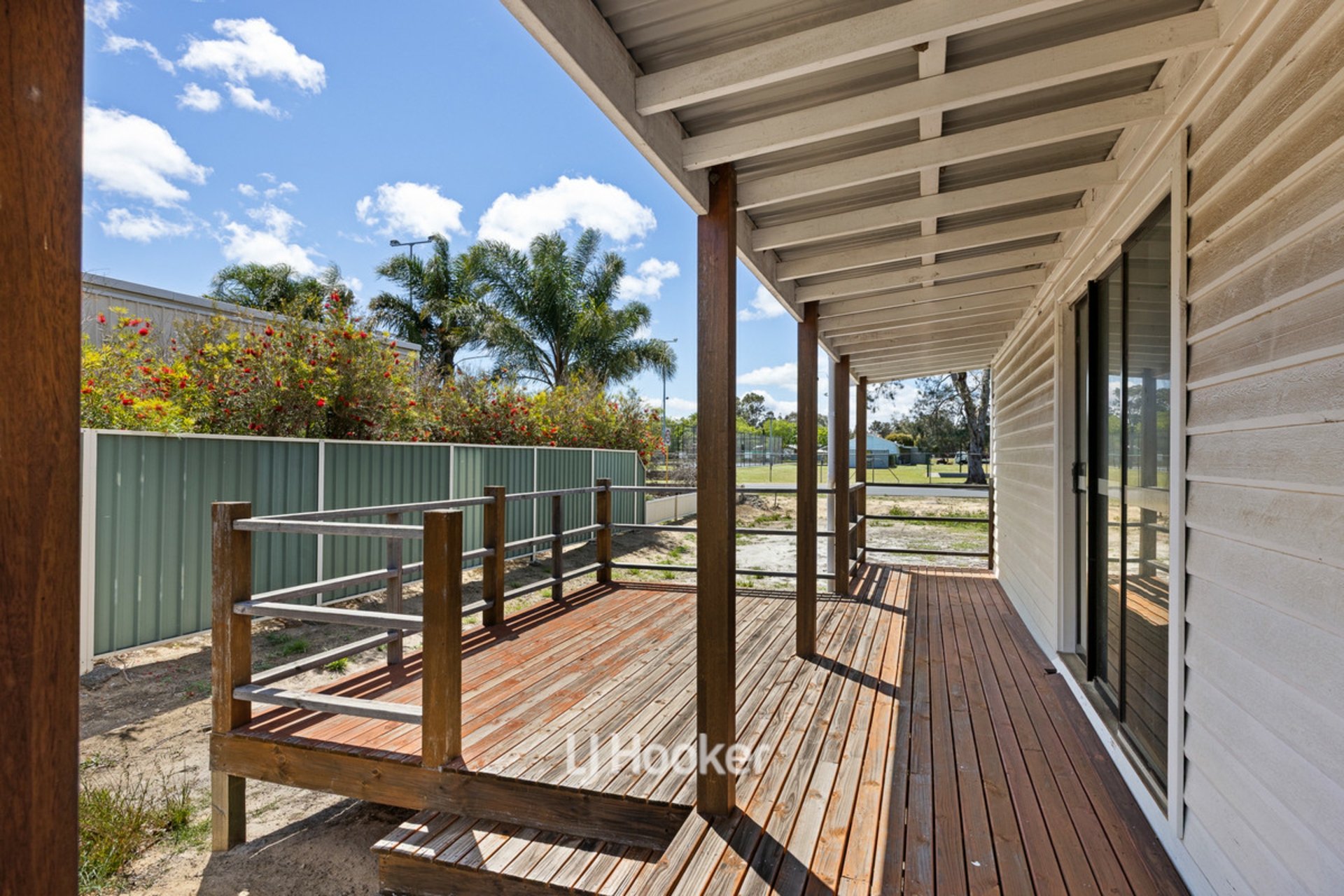 58 South Western Highway — photo 18 of 25