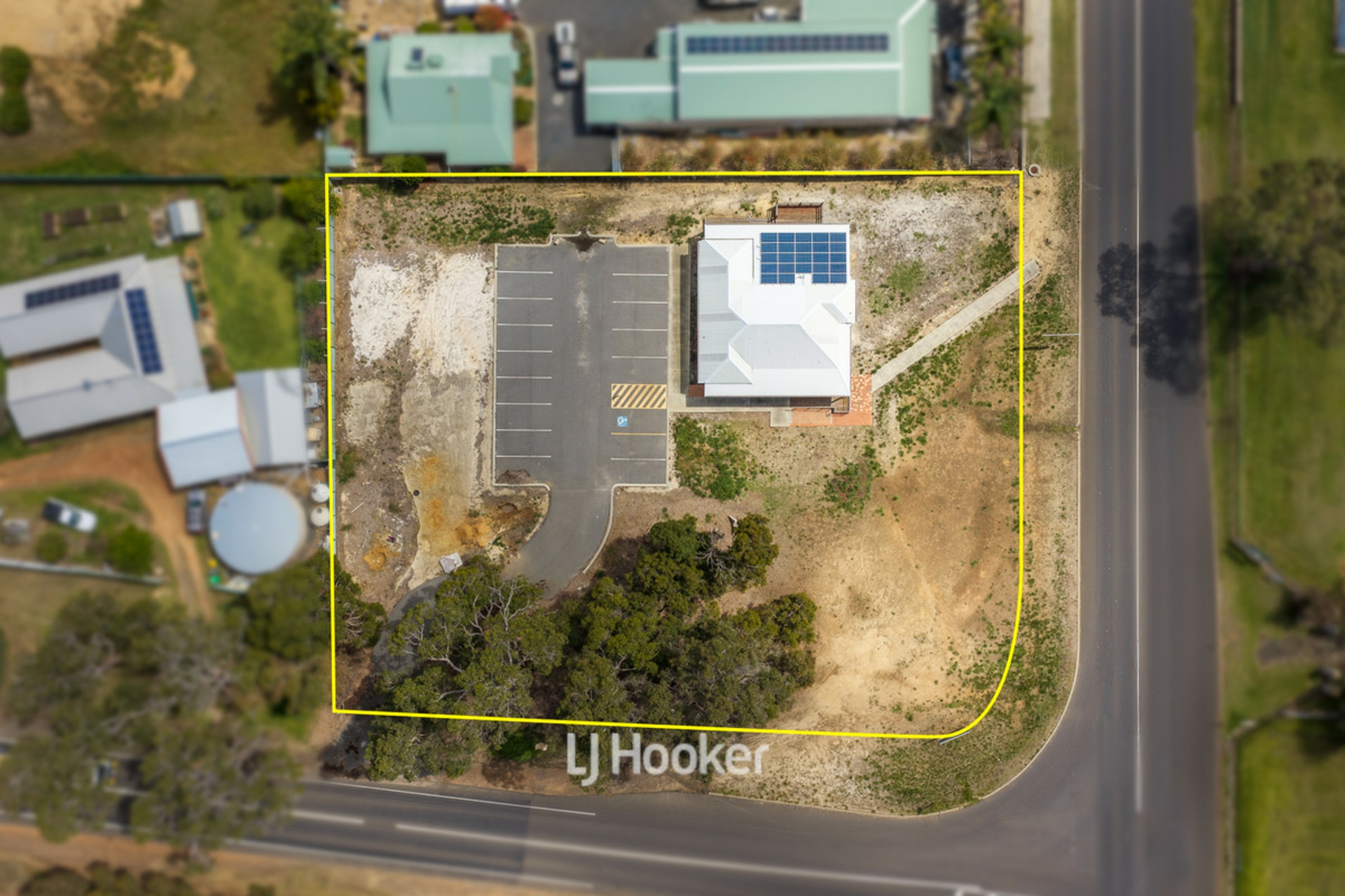 58 South Western Highway — photo 20 of 25