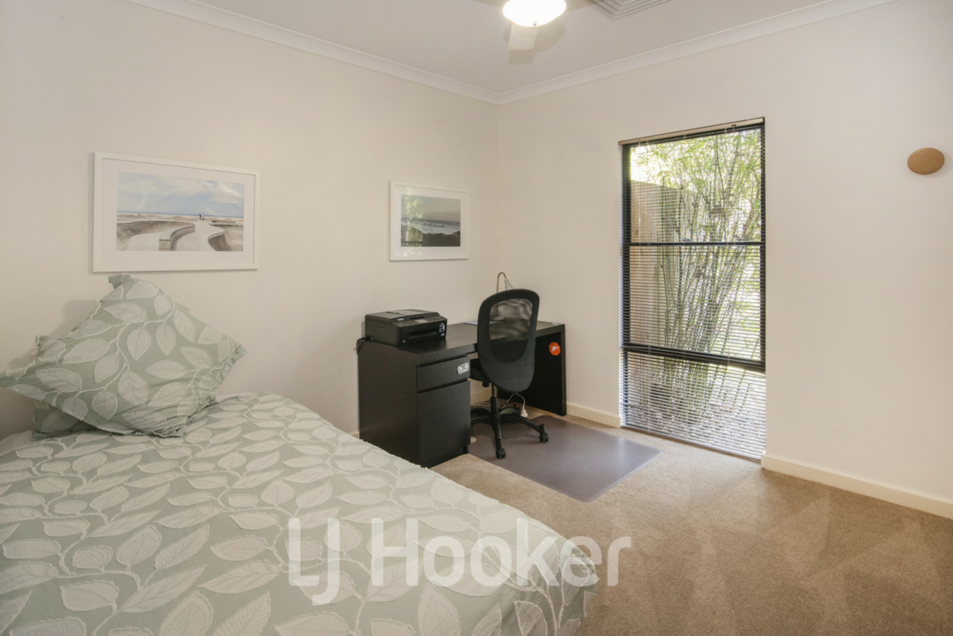 16 Bird Wood Lane — photo 10 of 16