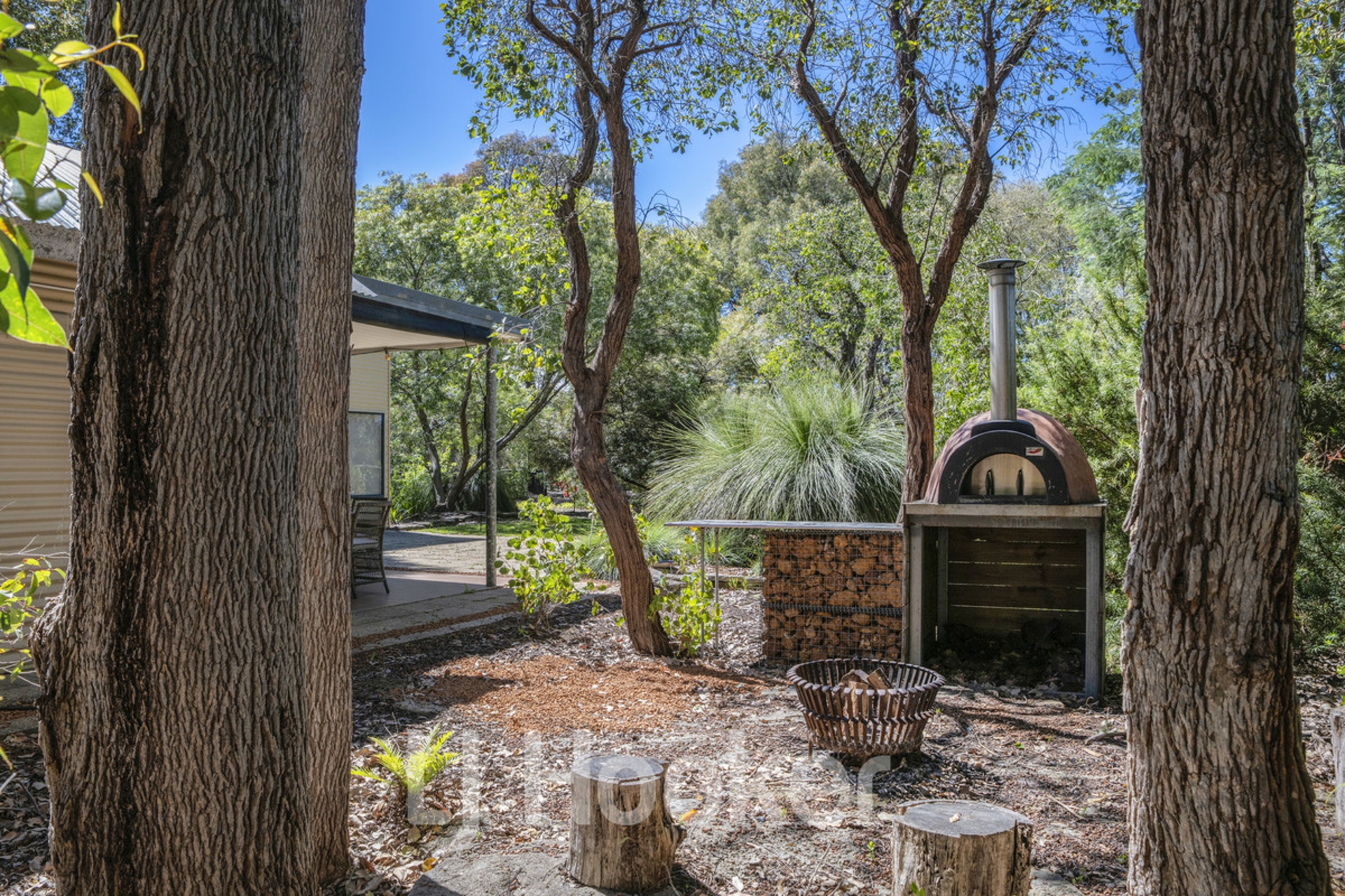 16 Bird Wood Lane — photo 15 of 16