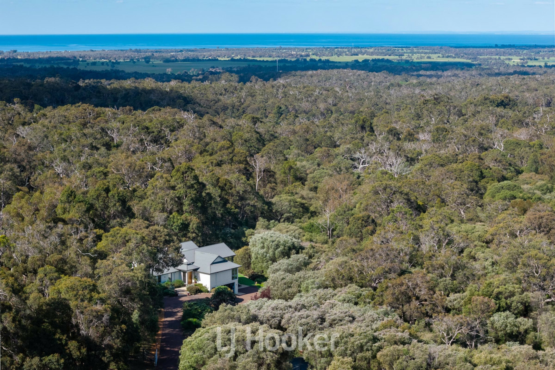 41 Blackbutt Close — photo 27 of 30