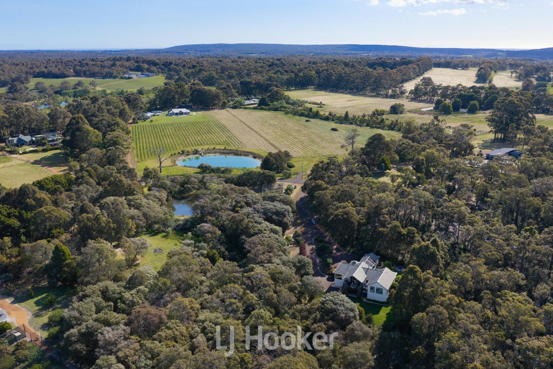 41 Blackbutt Close — photo 28 of 30