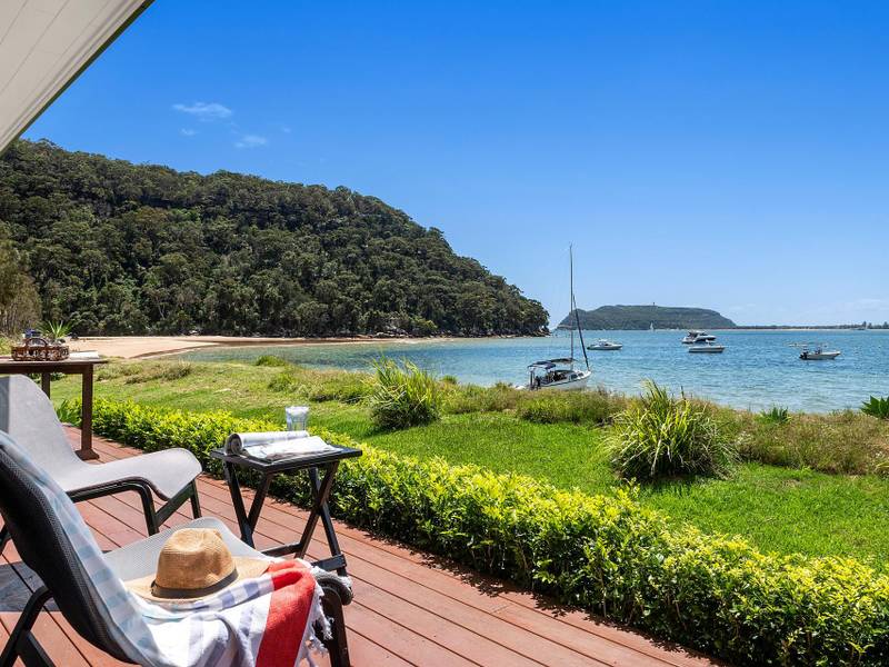 4 Ross Smith Parade Great Mackerel Beach NSW Property Details LJ Hooker