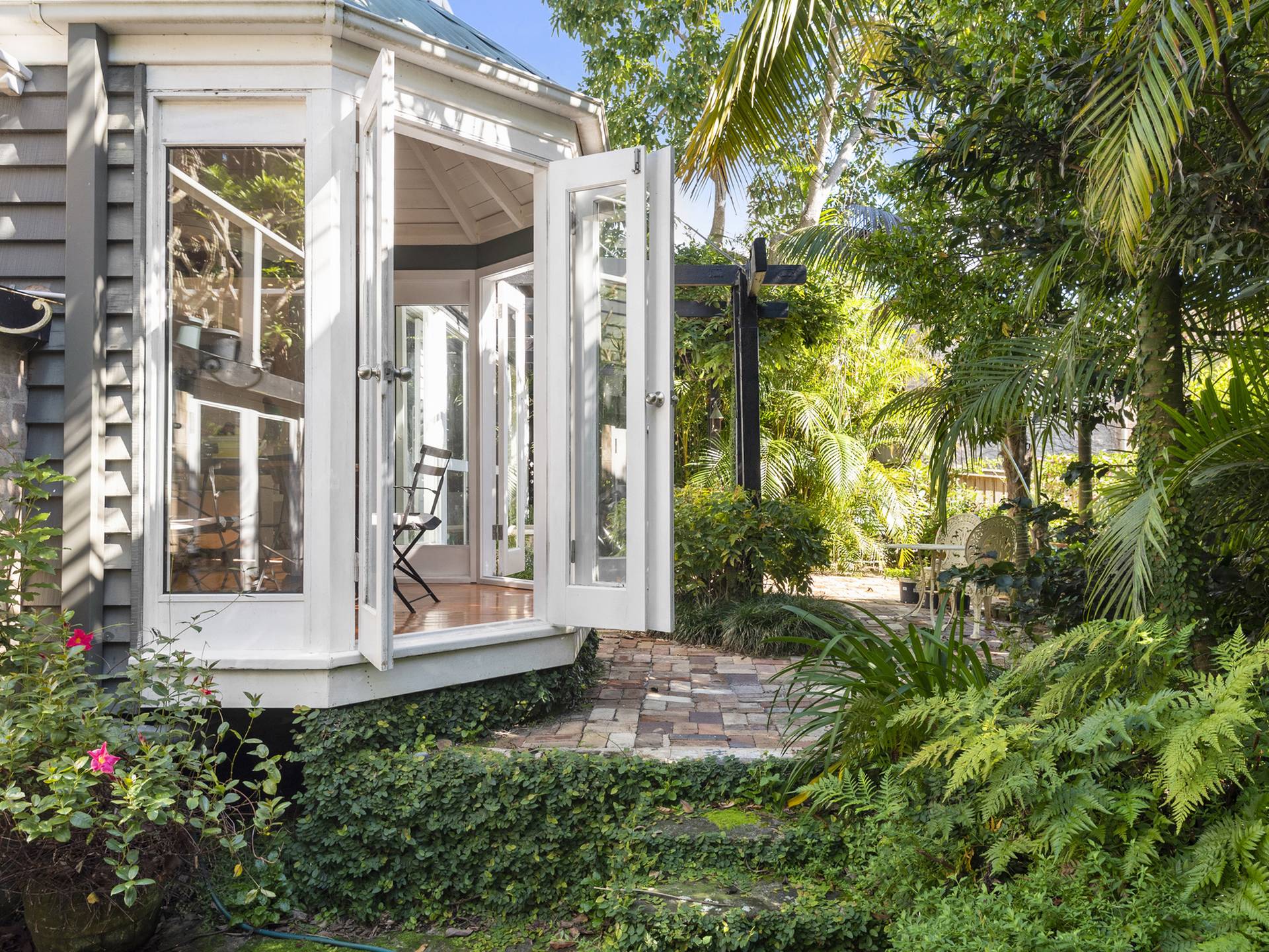 12 Cynthea Road, Palm Beach
