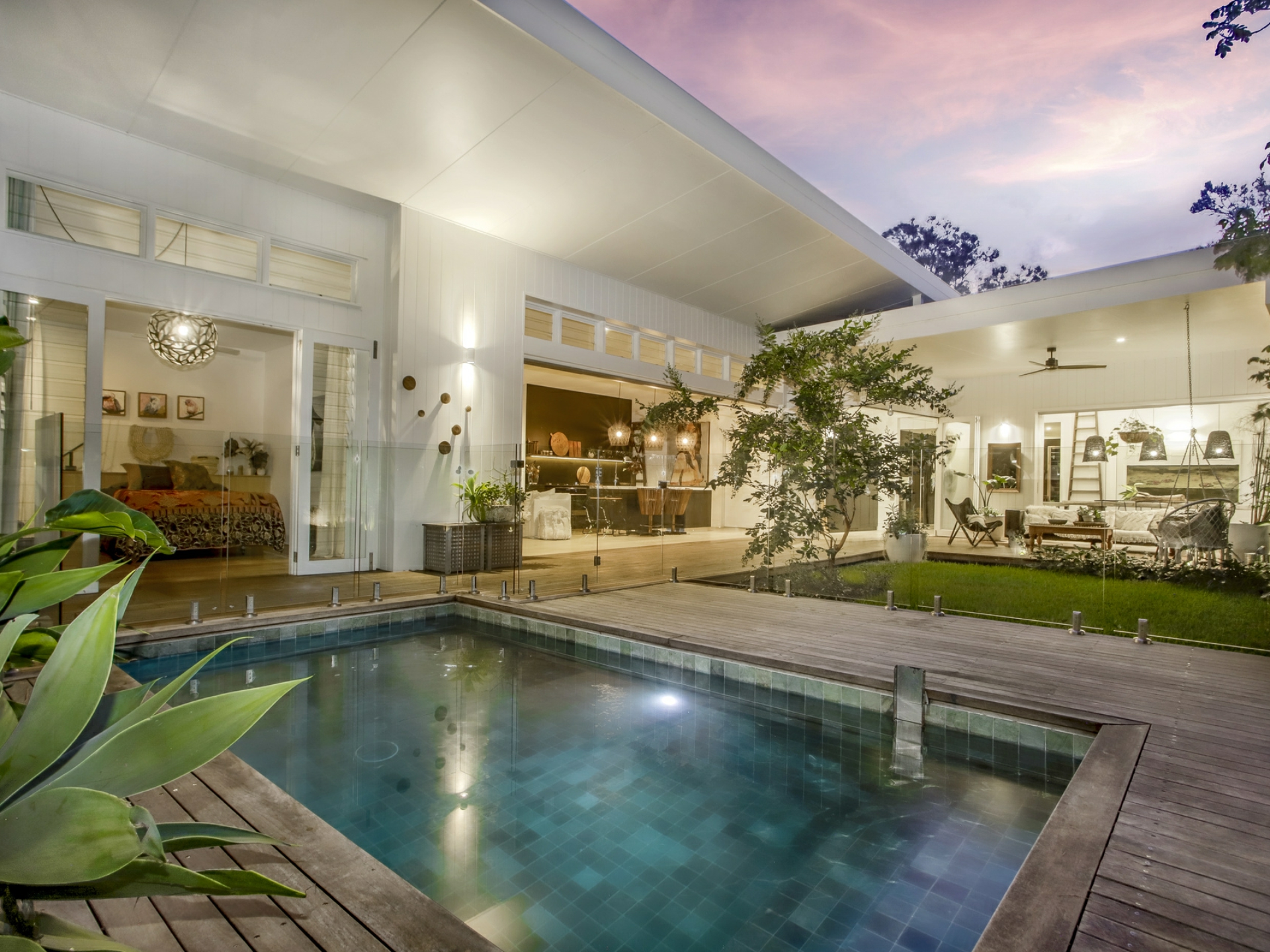 43 Albert Road, AVALON BEACH