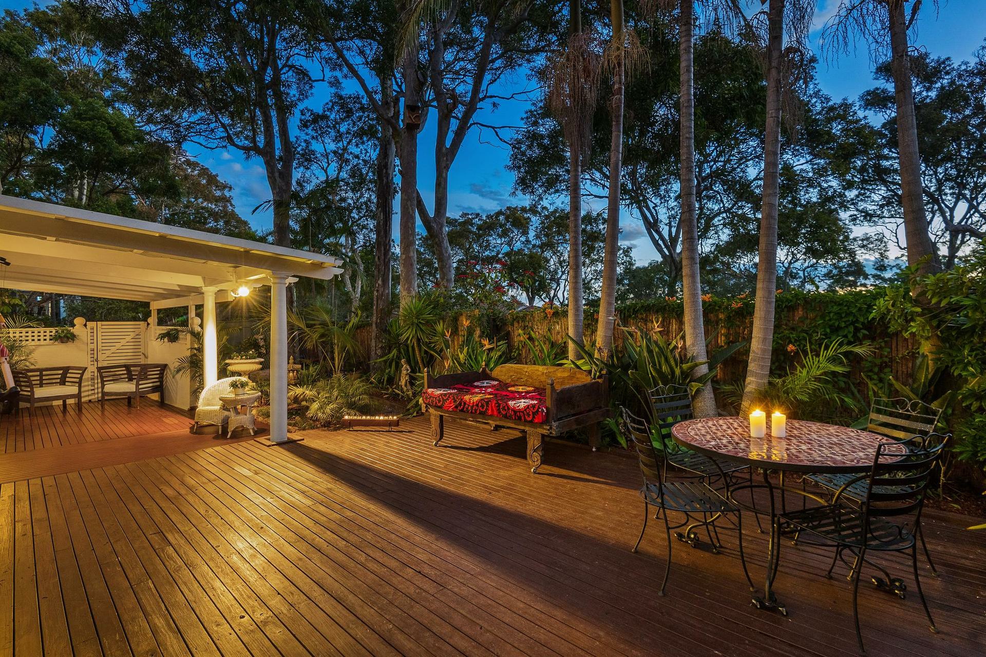 124 Pacific Road, PALM BEACH