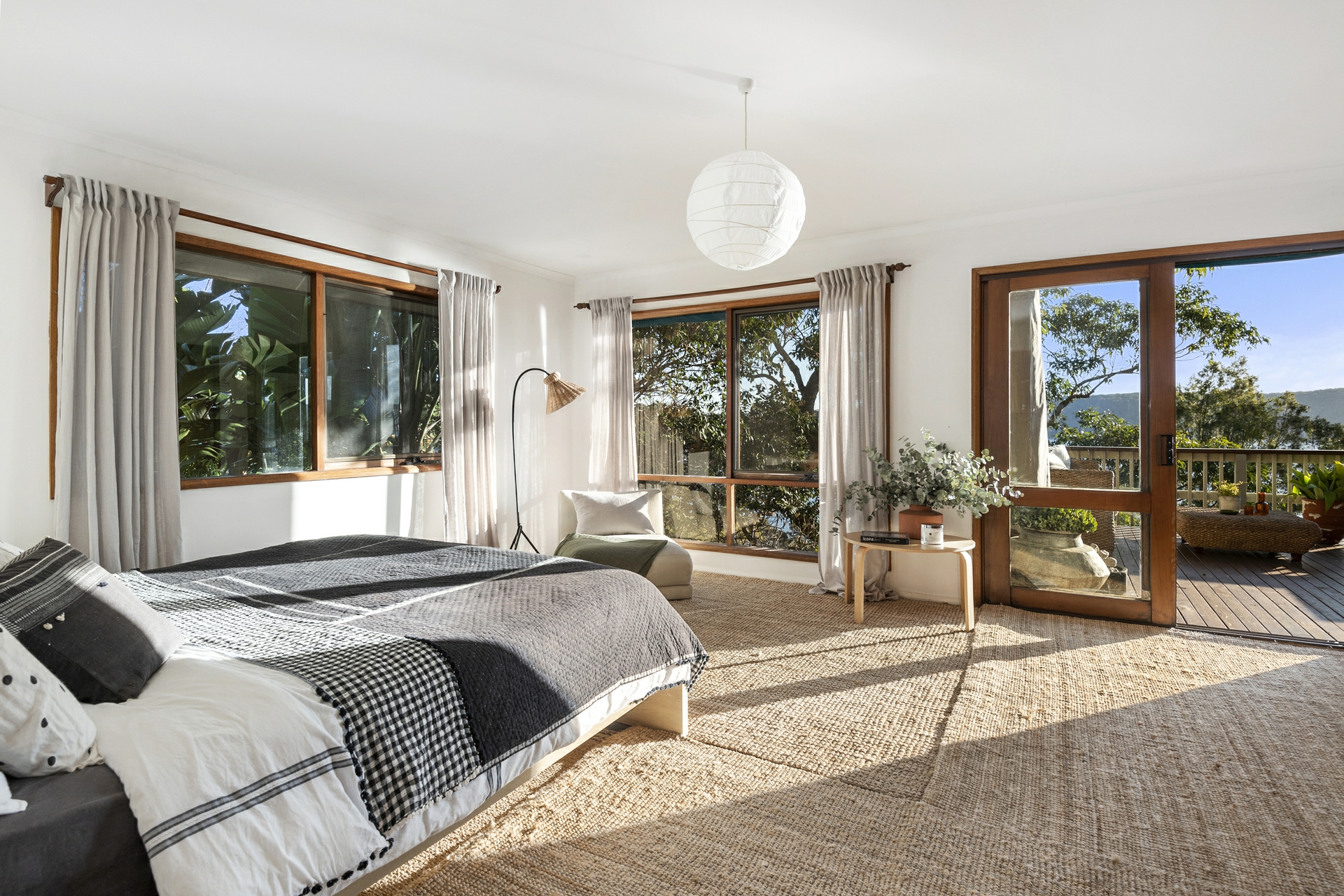 2A Surf Road, PALM BEACH