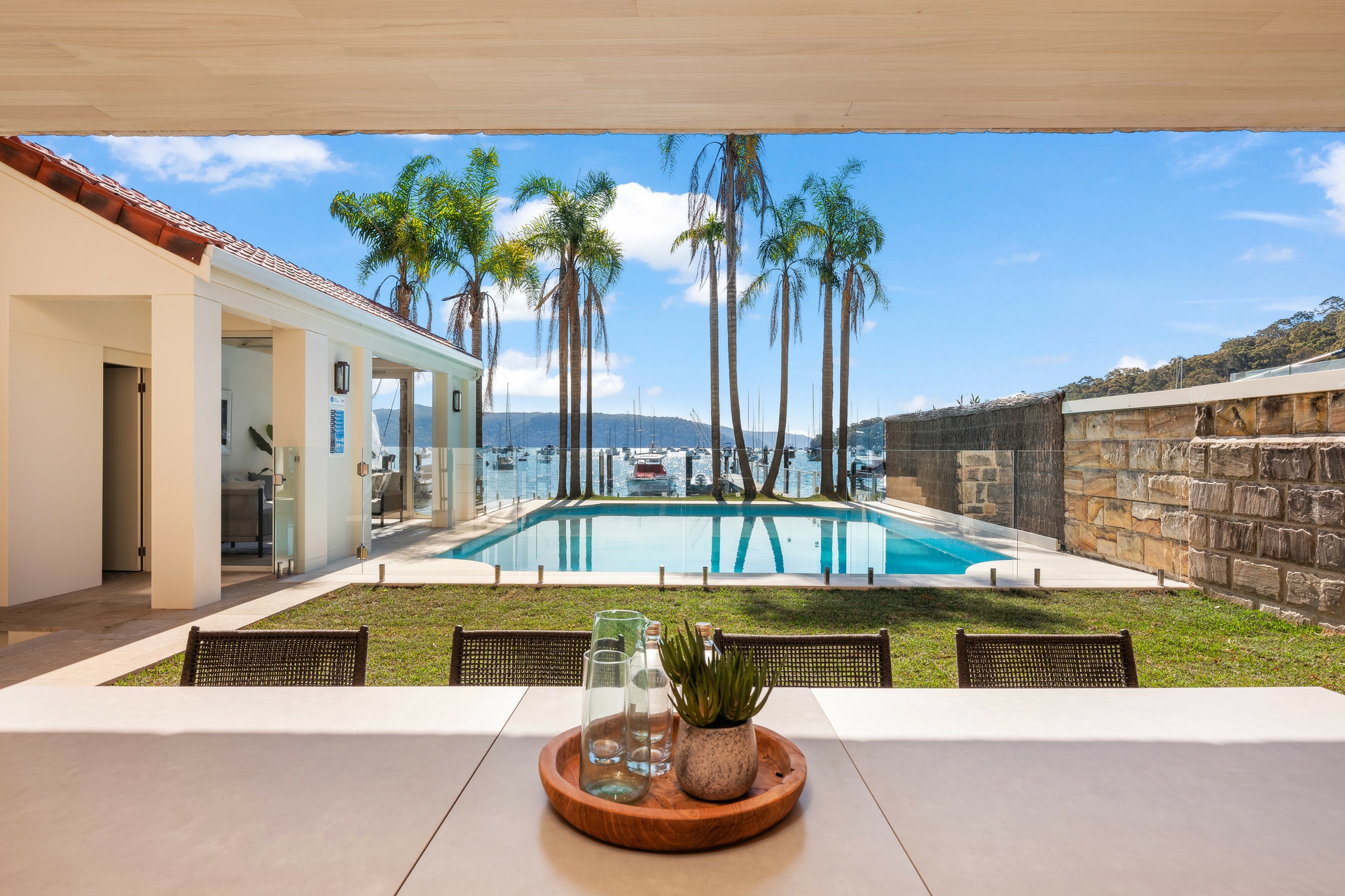 98 Prince Alfred Parade, NEWPORT