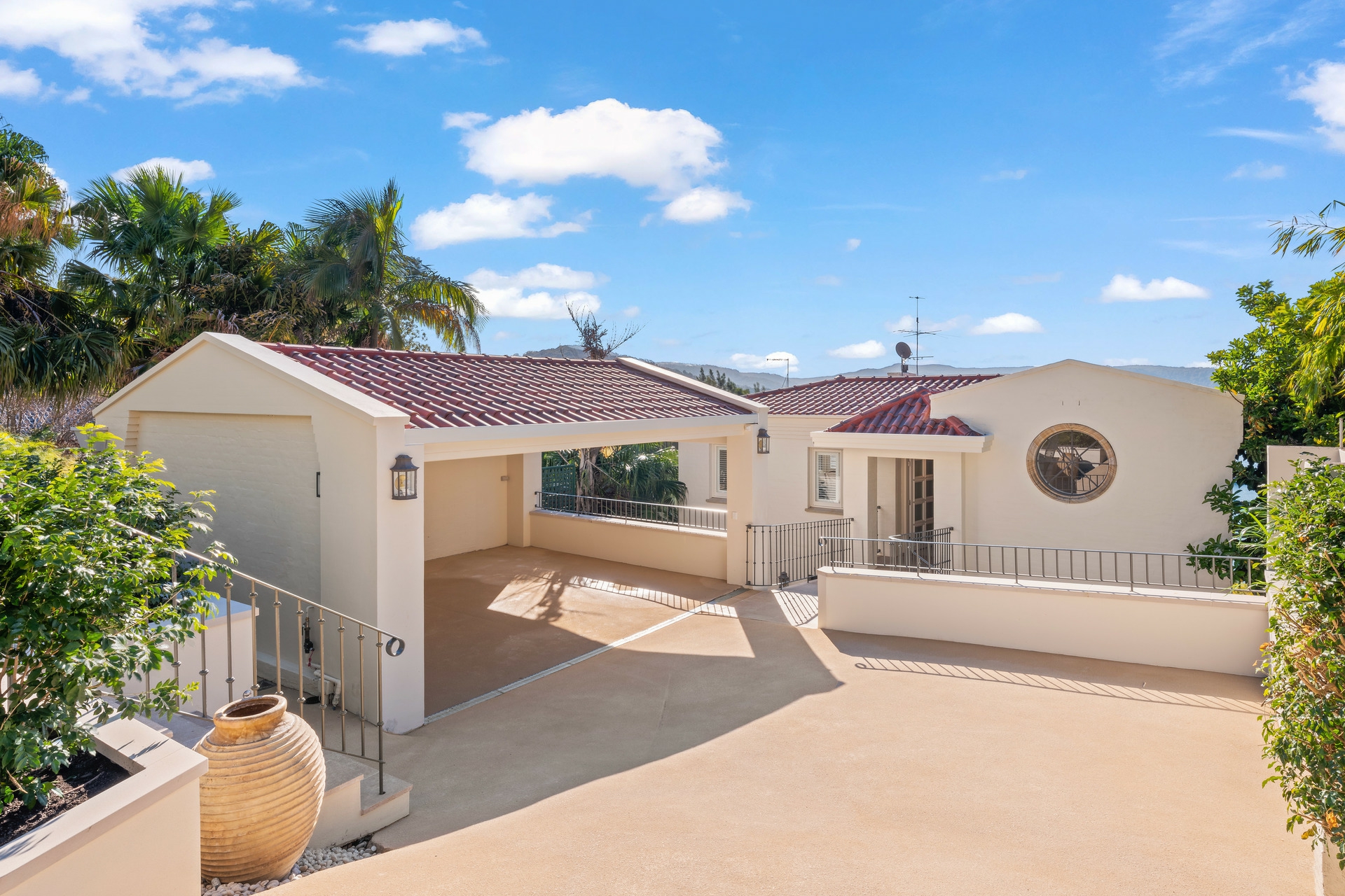 98 Prince Alfred Parade, NEWPORT
