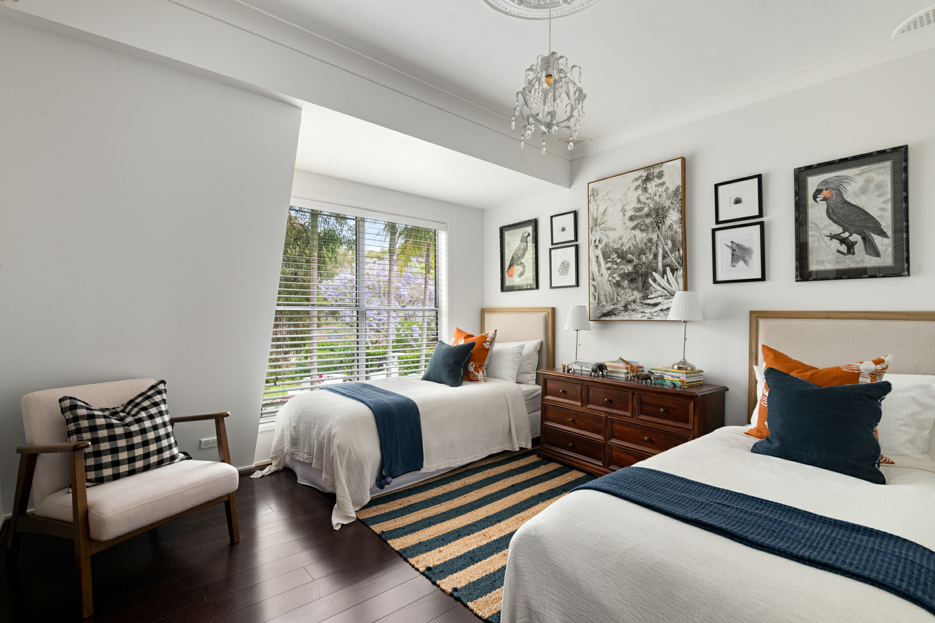 124 Pacific Road, PALM BEACH
