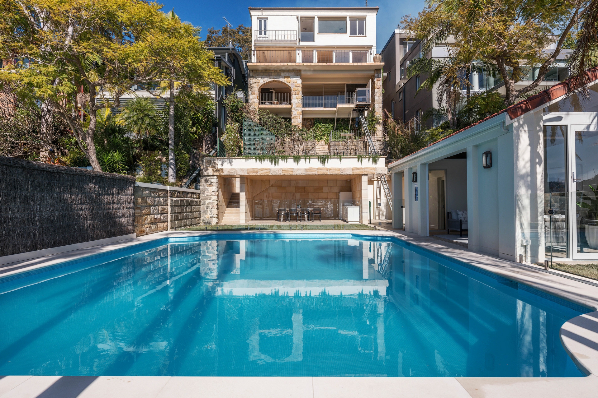 98 Prince Alfred Parade, NEWPORT