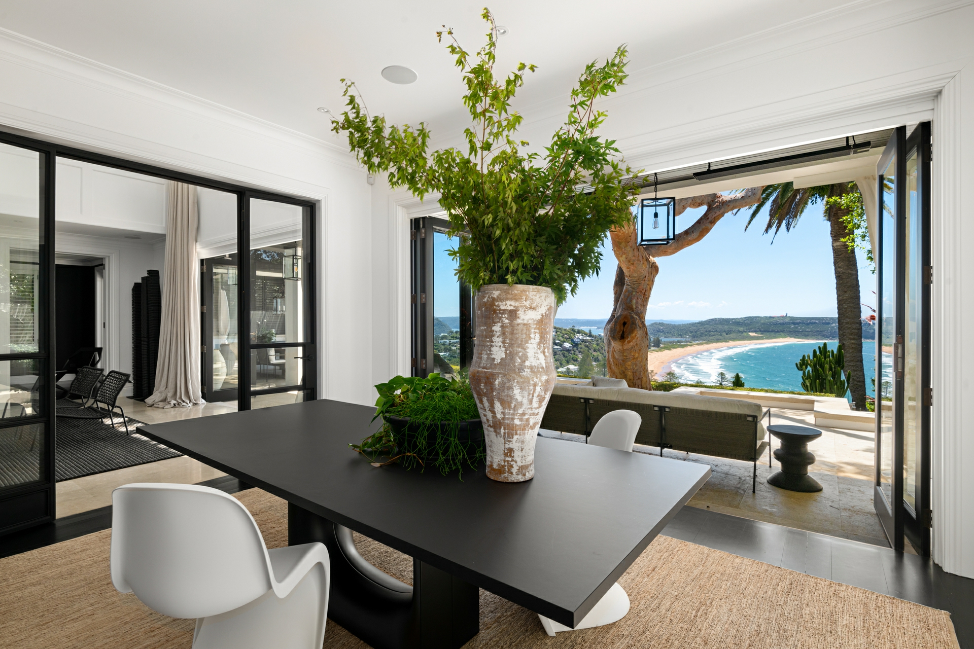 83 Pacific Road, PALM BEACH