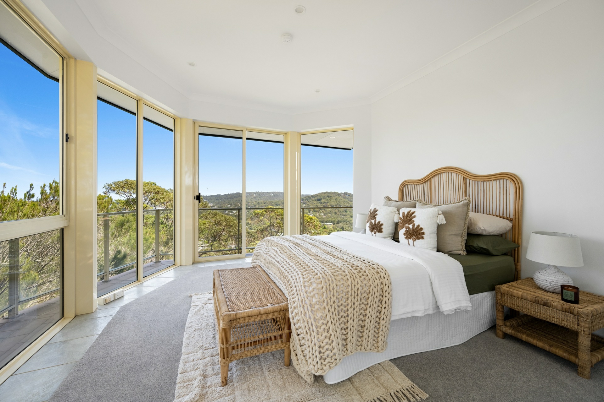 105 Whale Beach Road — photo 10 of 20