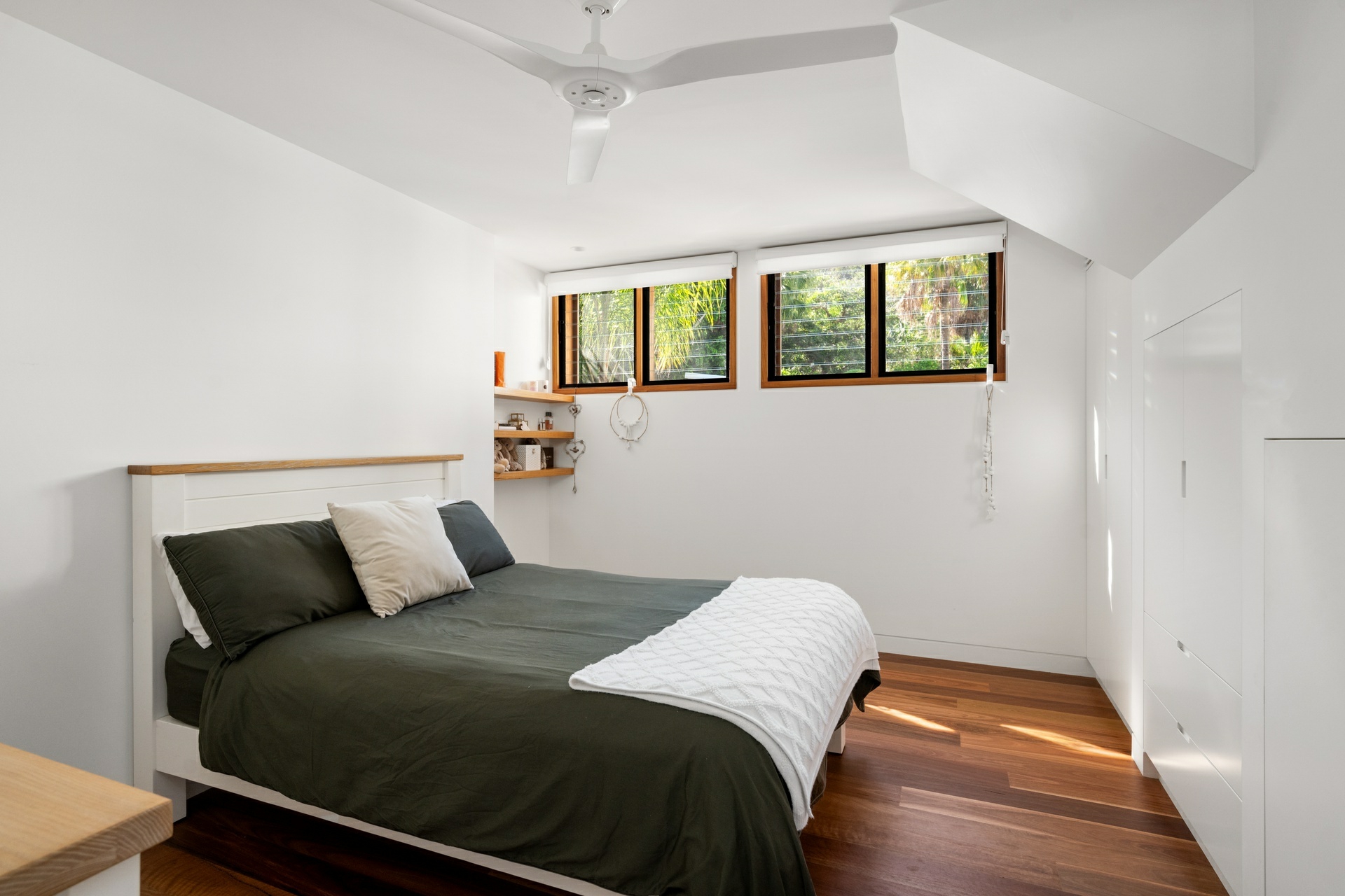 4/2 Snapperman Lane, PALM BEACH