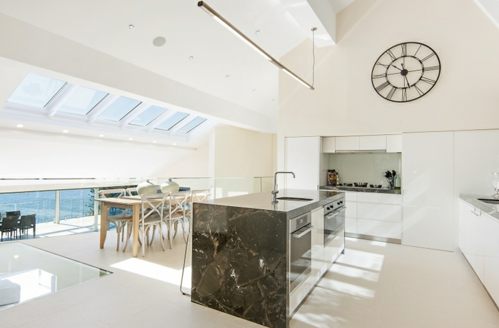318 Whale Beach Road — photo 6 of 9