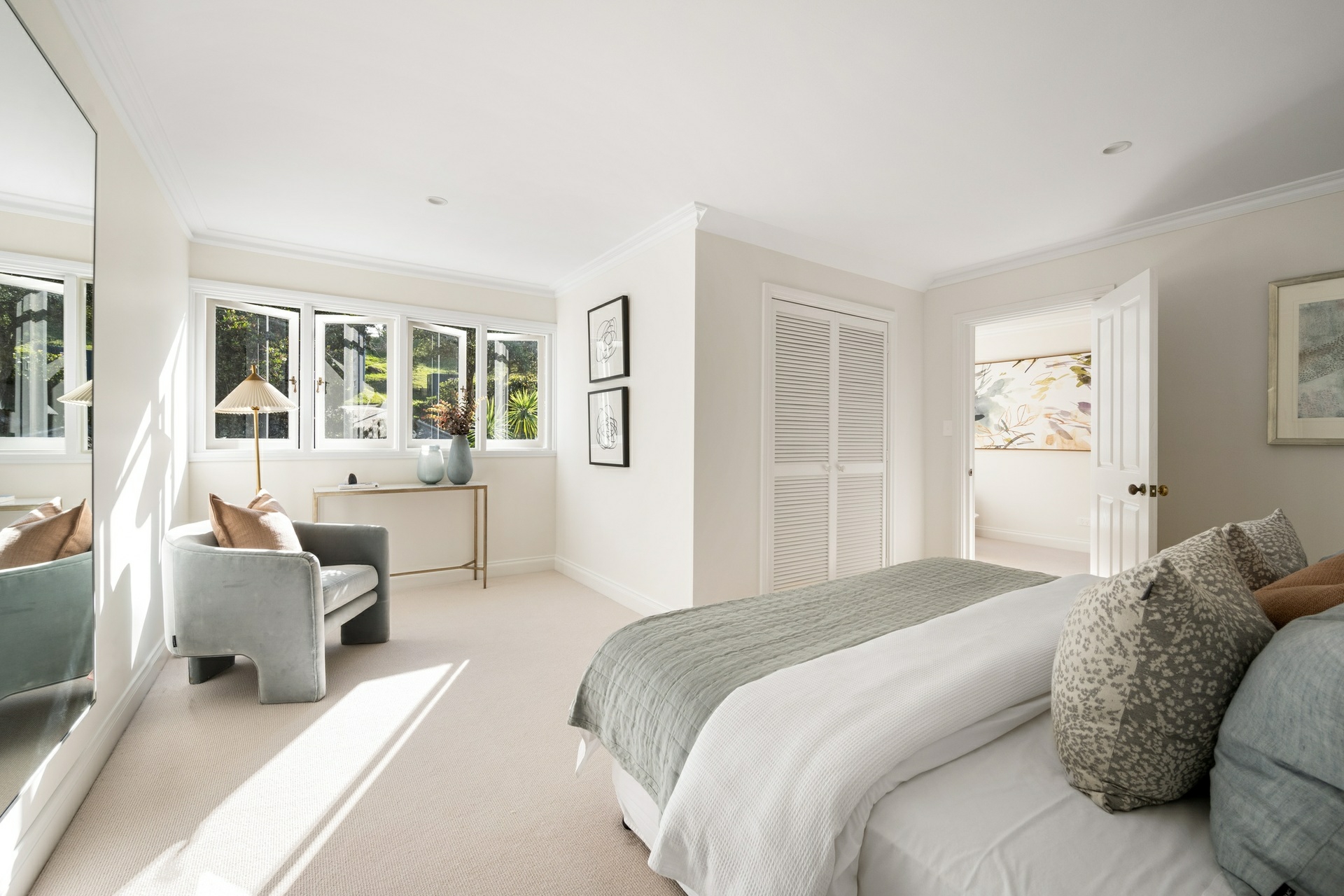 24 Palm Beach Road, PALM BEACH