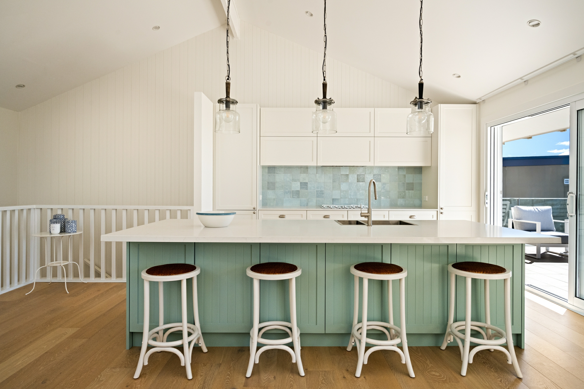 294 Whale Beach Road — photo 6 of 18