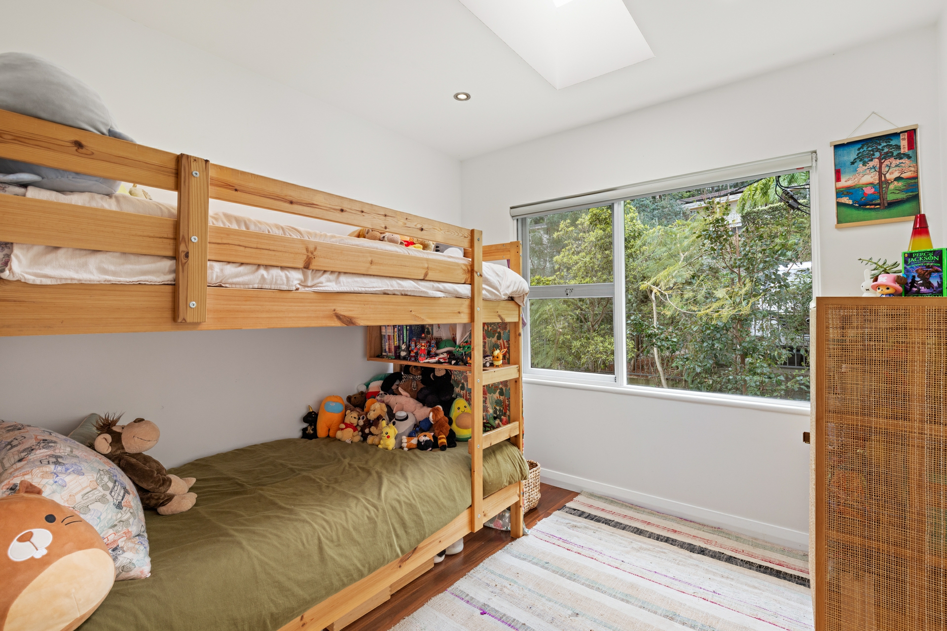 2/4 Sanctuary Avenue, Avalon Beach