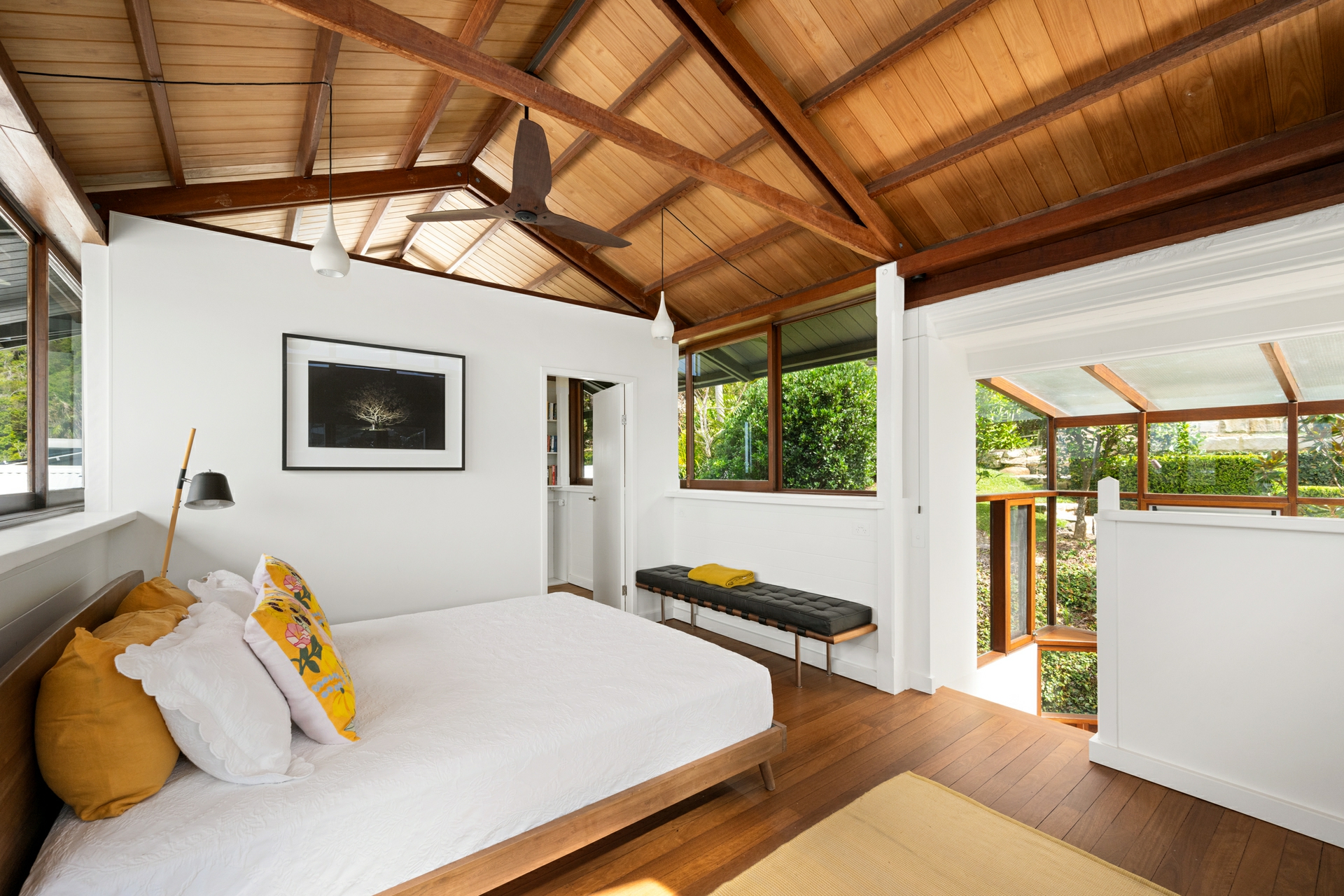 254 Whale Beach Road — photo 9 of 30