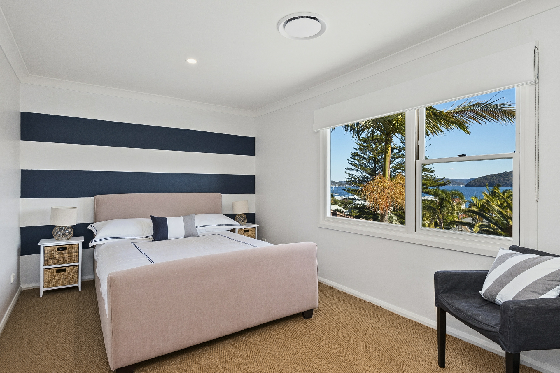1042 Barrenjoey Road — photo 17 of 20