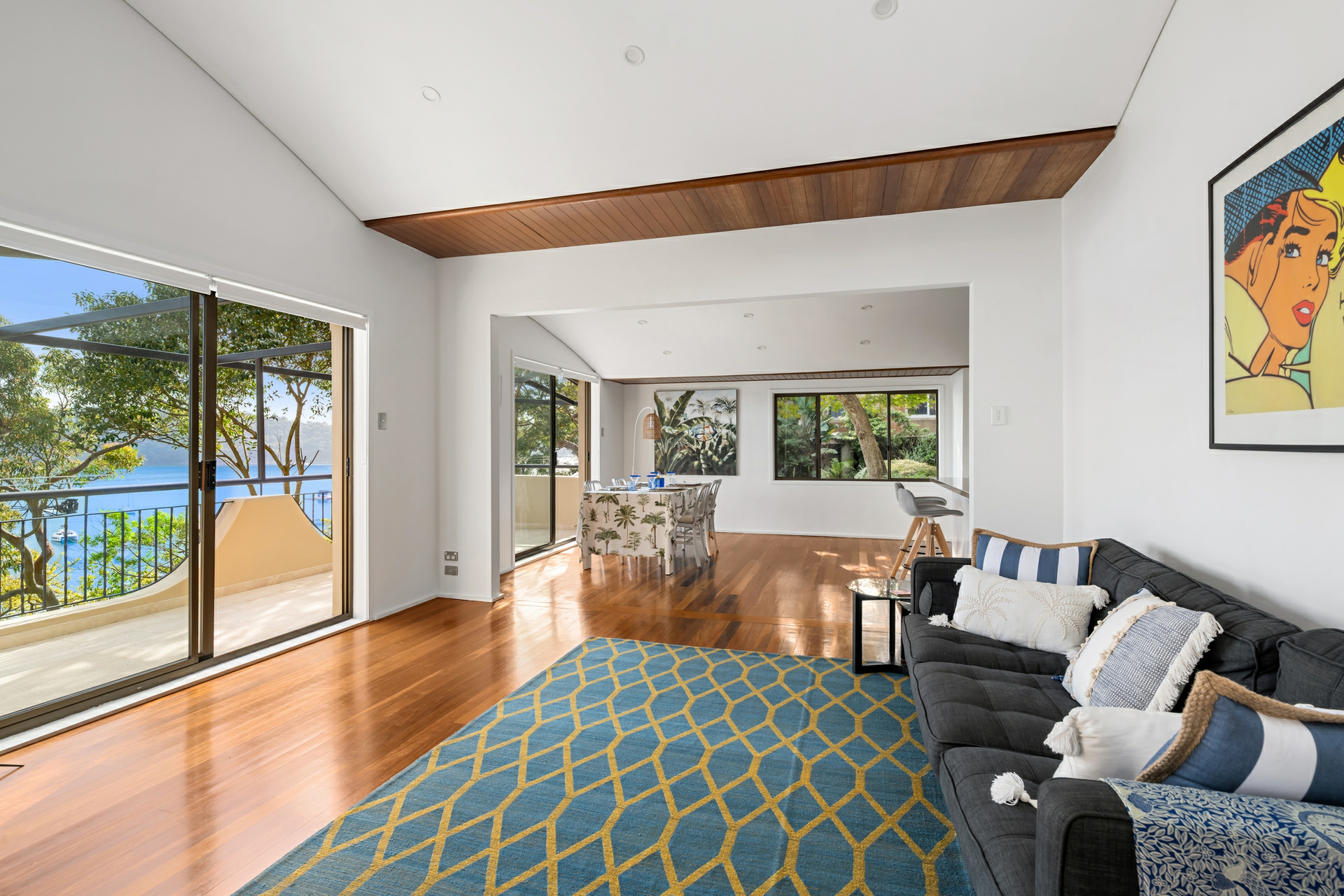 972 Barrenjoey Road — photo 8 of 16