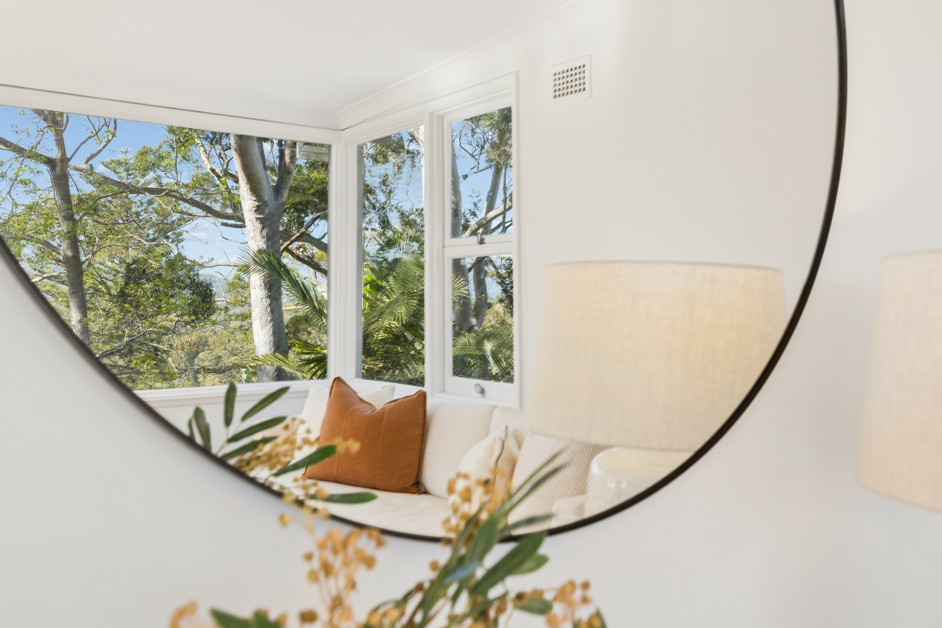 129 Whale Beach Road — photo 4 of 18