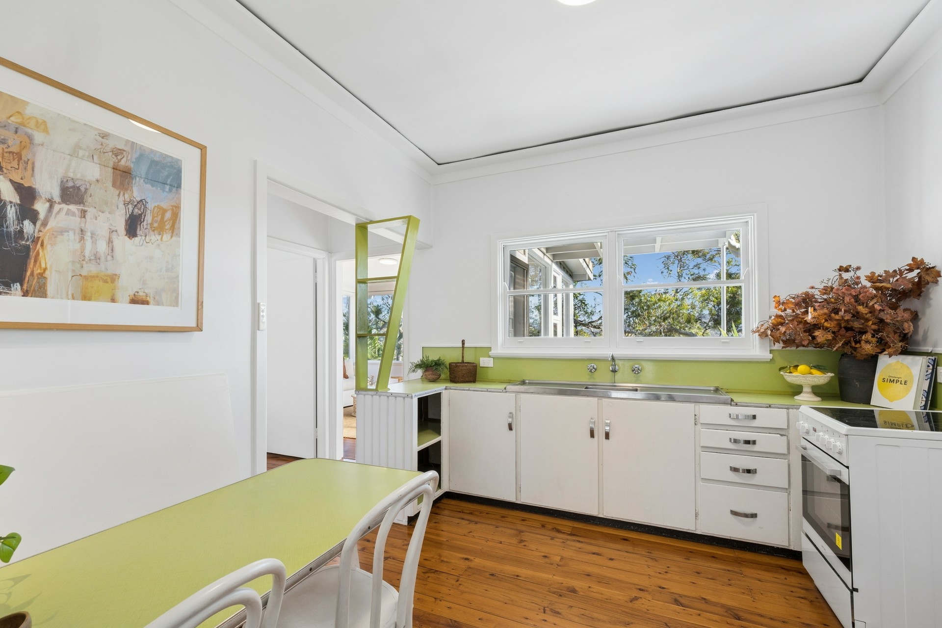 129 Whale Beach Road — photo 7 of 18
