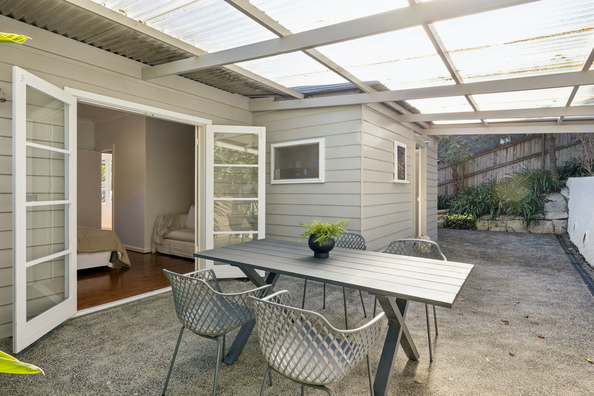 129 Whale Beach Road — photo 13 of 18
