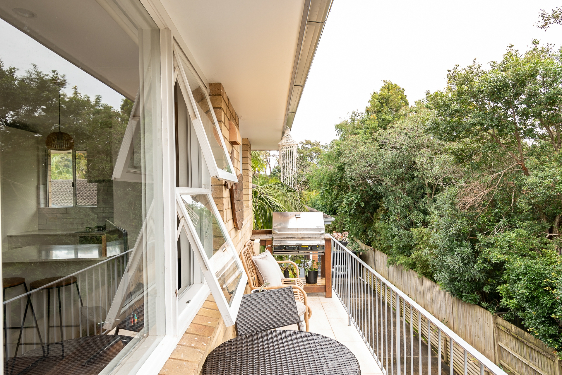 22/23 Woolcott Street — photo 7 of 8