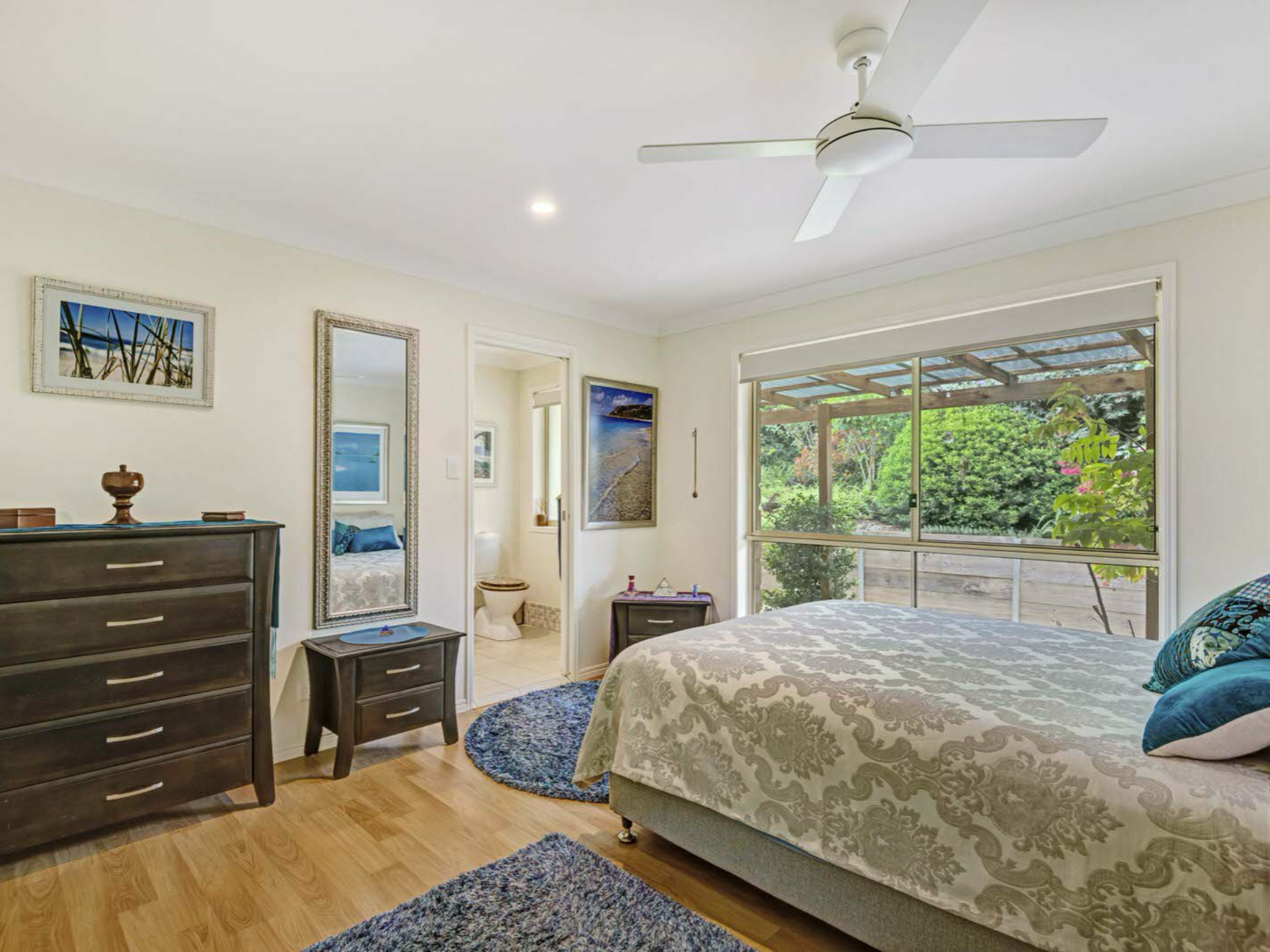 8 Selkirk Place, WOLLONGBAR