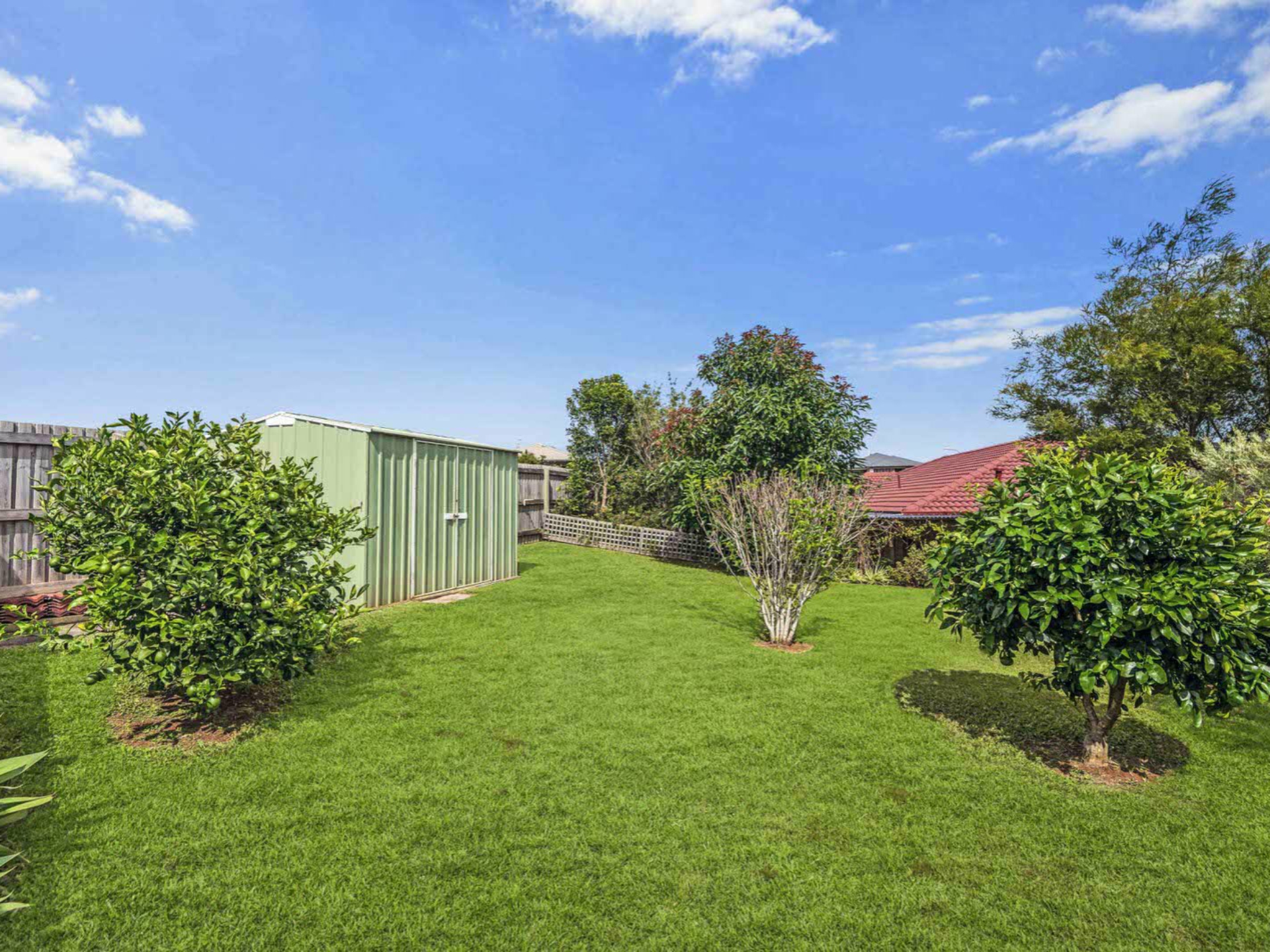 8 Selkirk Place, WOLLONGBAR