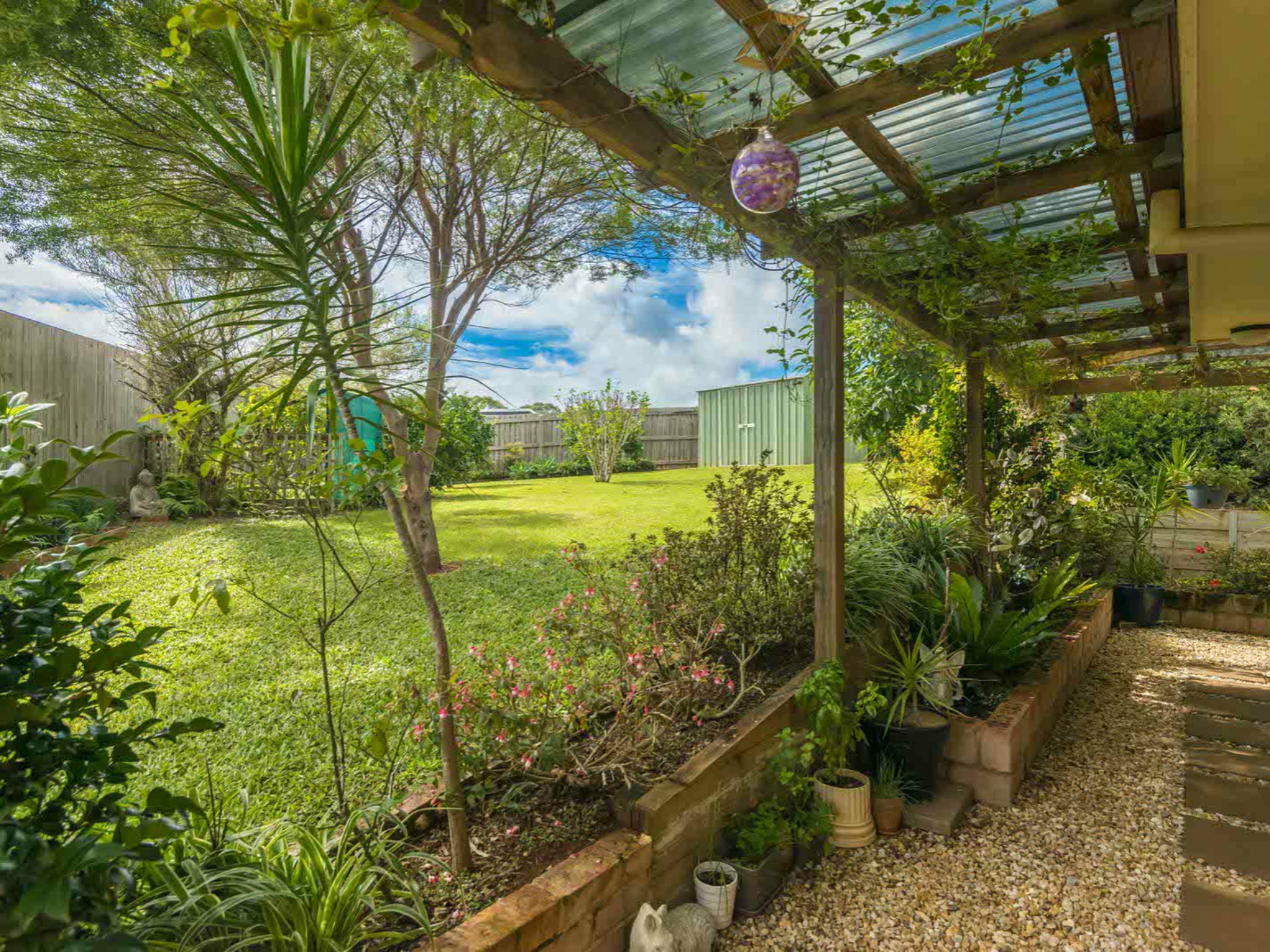 8 Selkirk Place, WOLLONGBAR