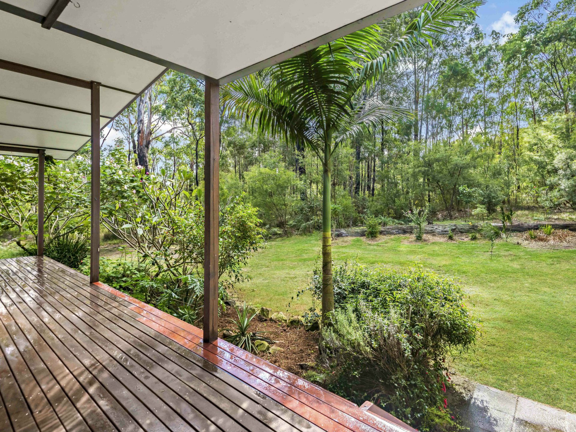 99 Whipbird Drive, ASHBY HEIGHTS