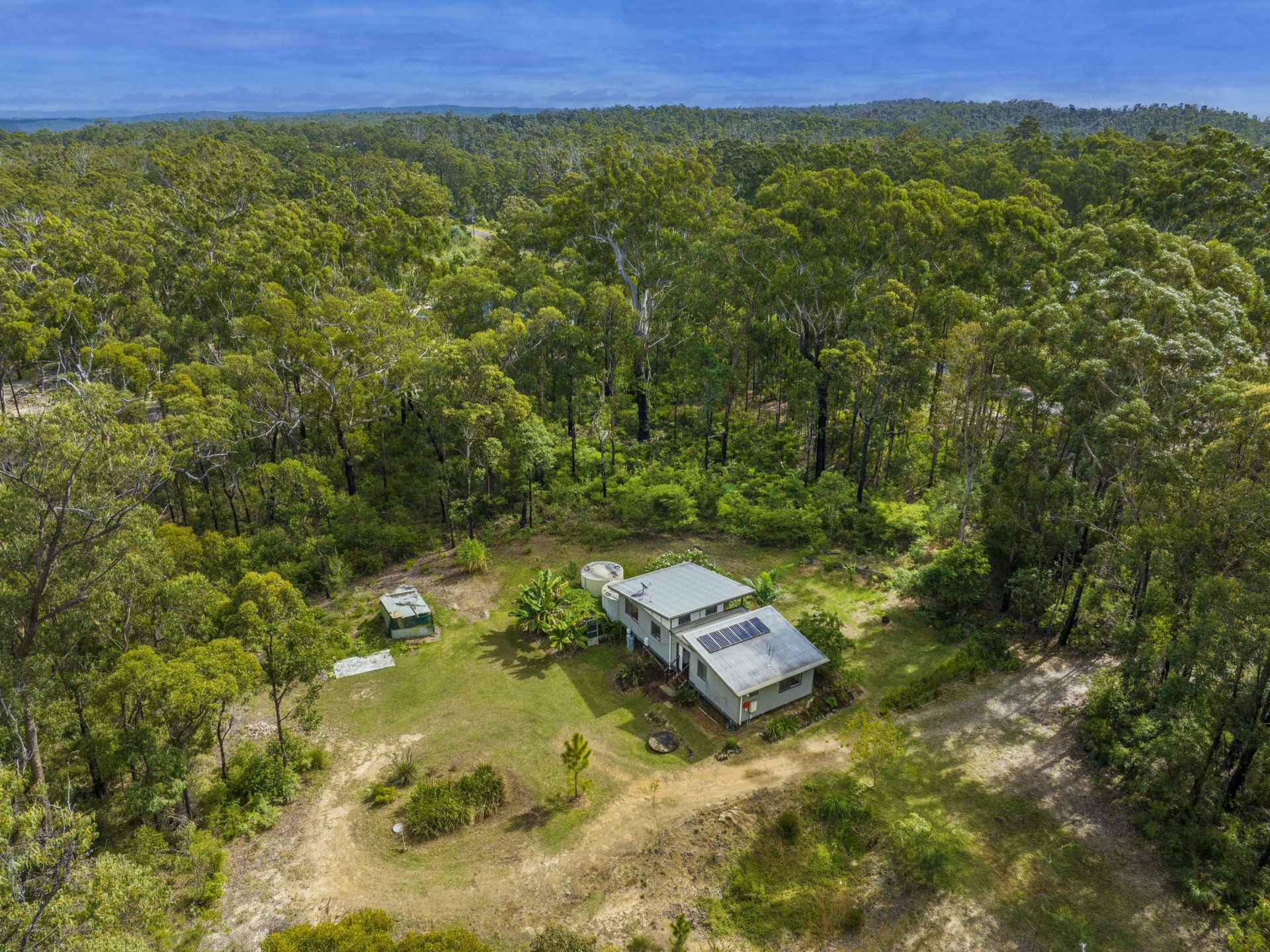 99 Whipbird Drive, ASHBY HEIGHTS