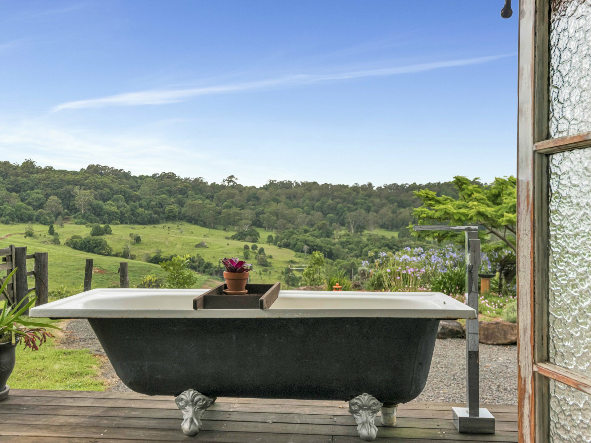219 Henson Road, WYRALLAH