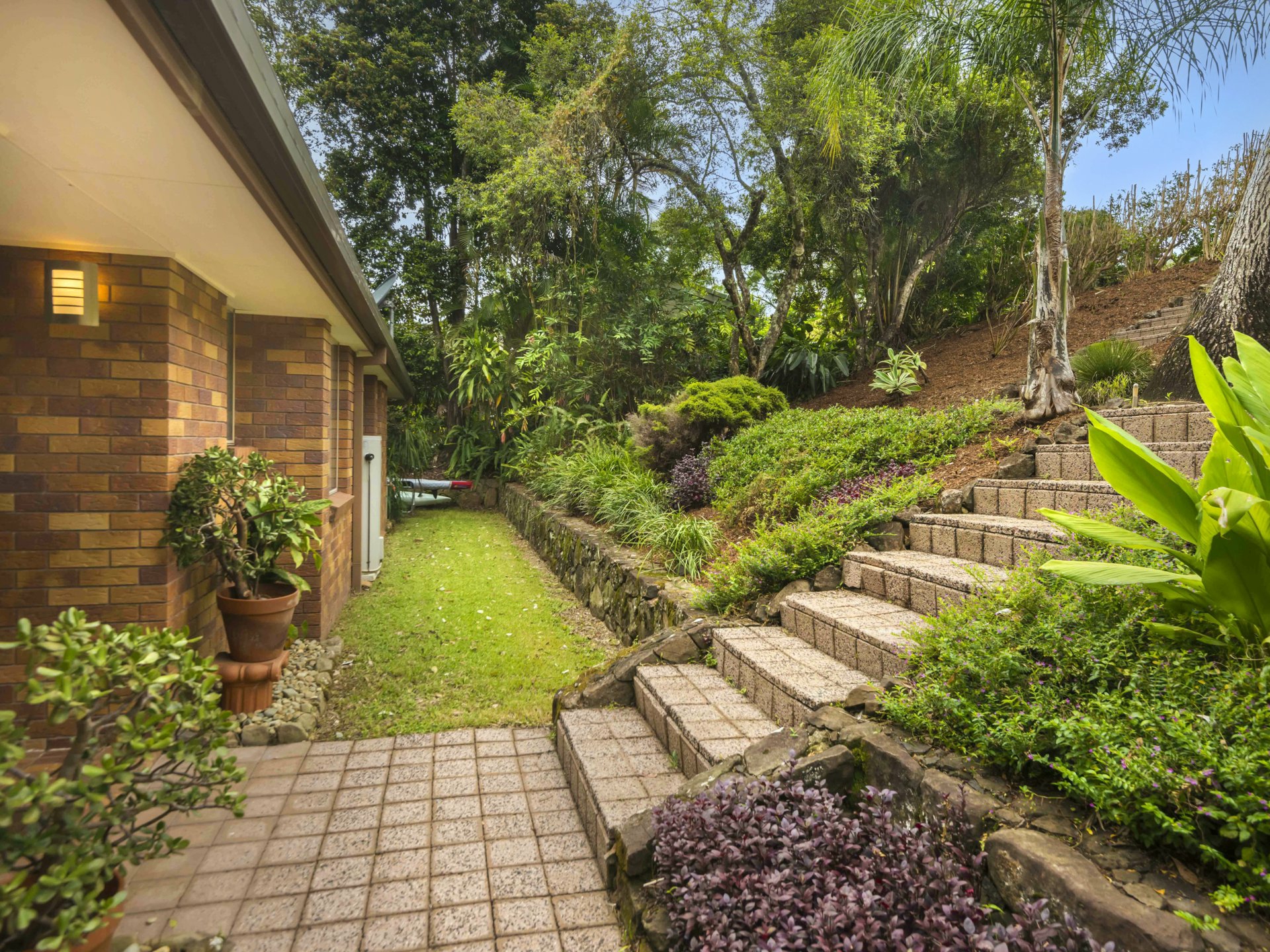 6 Coachwood Court, ALSTONVILLE