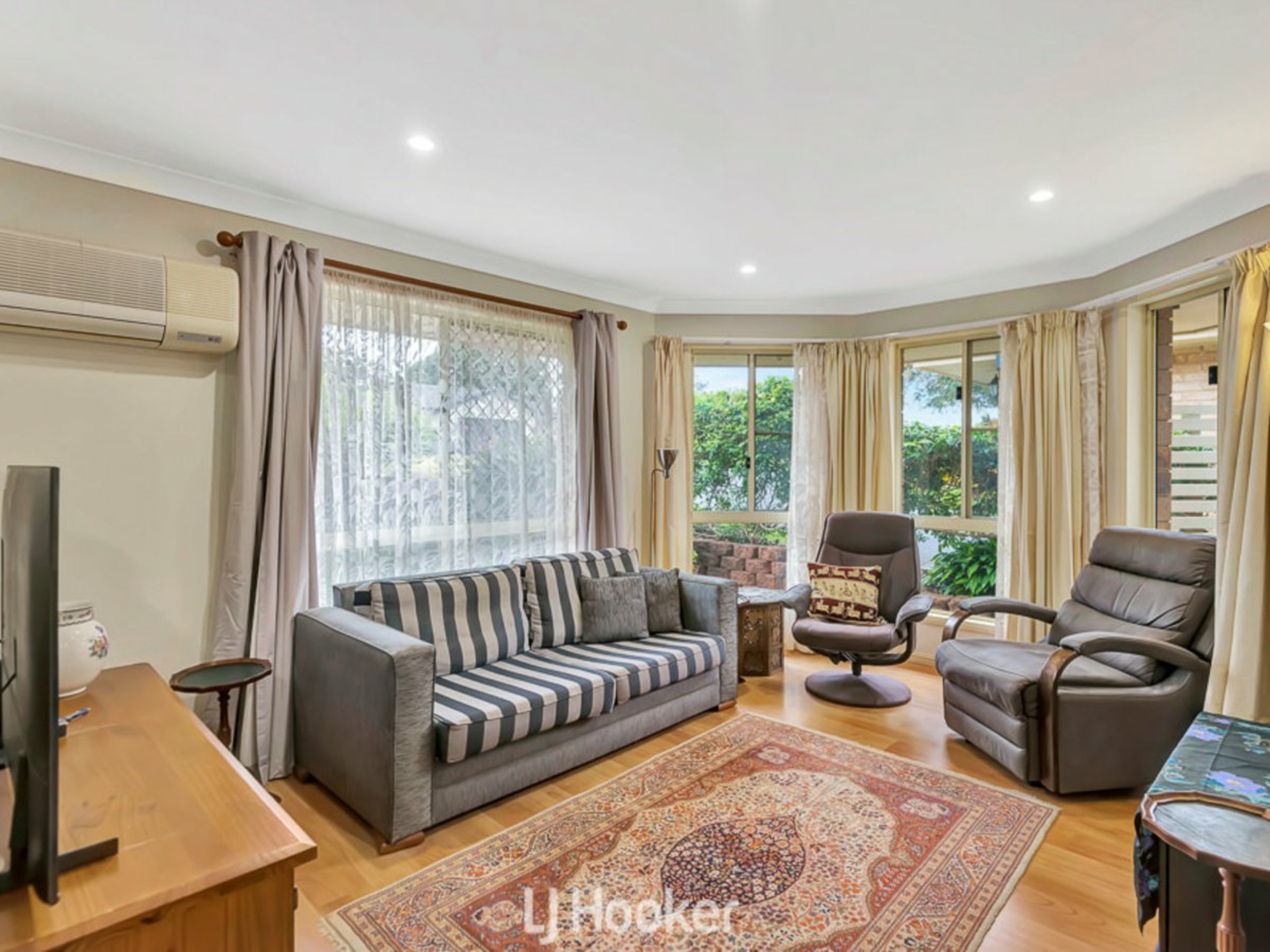 6 Hellyar Drive, WOLLONGBAR
