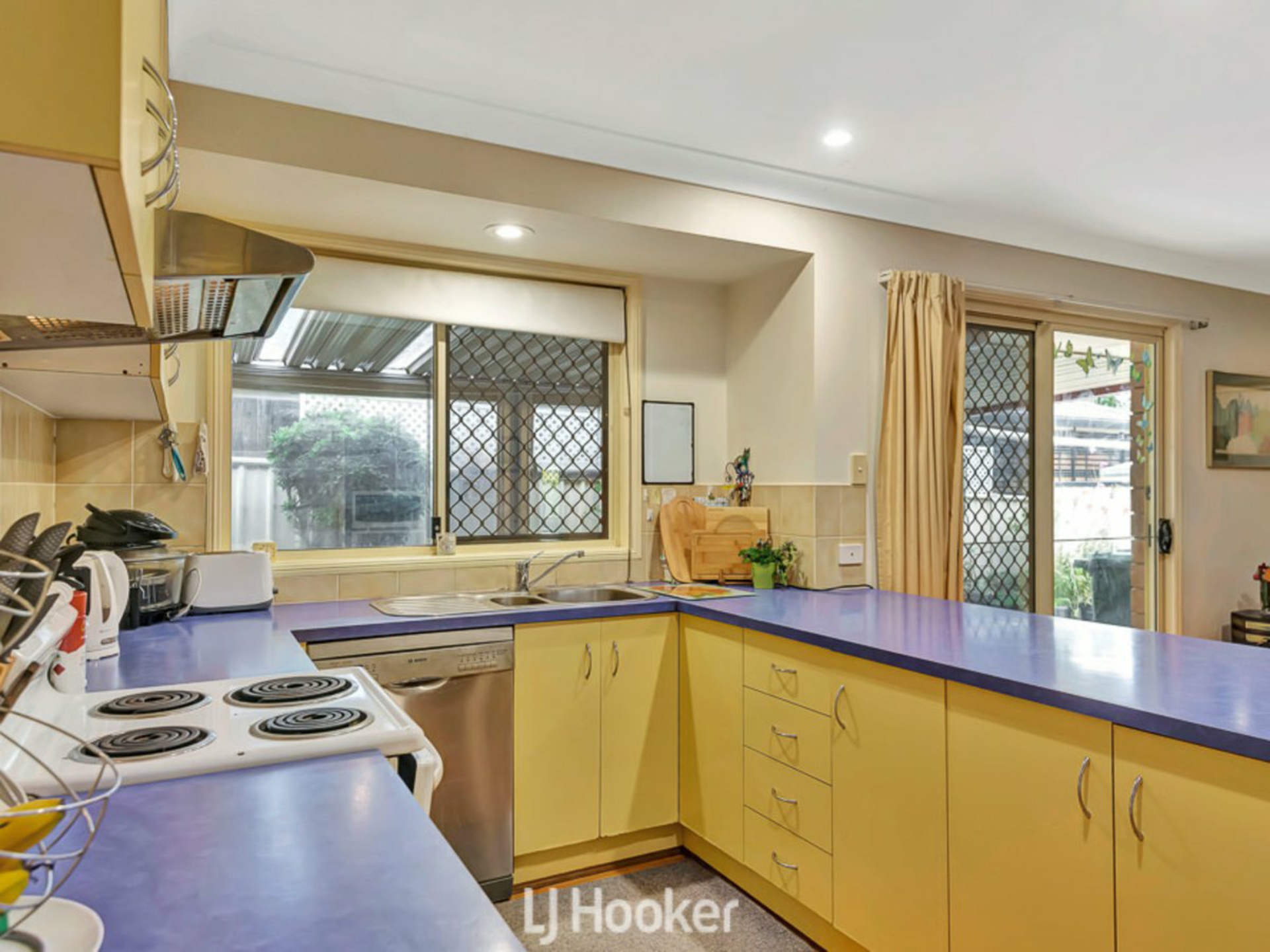 6 Hellyar Drive, WOLLONGBAR