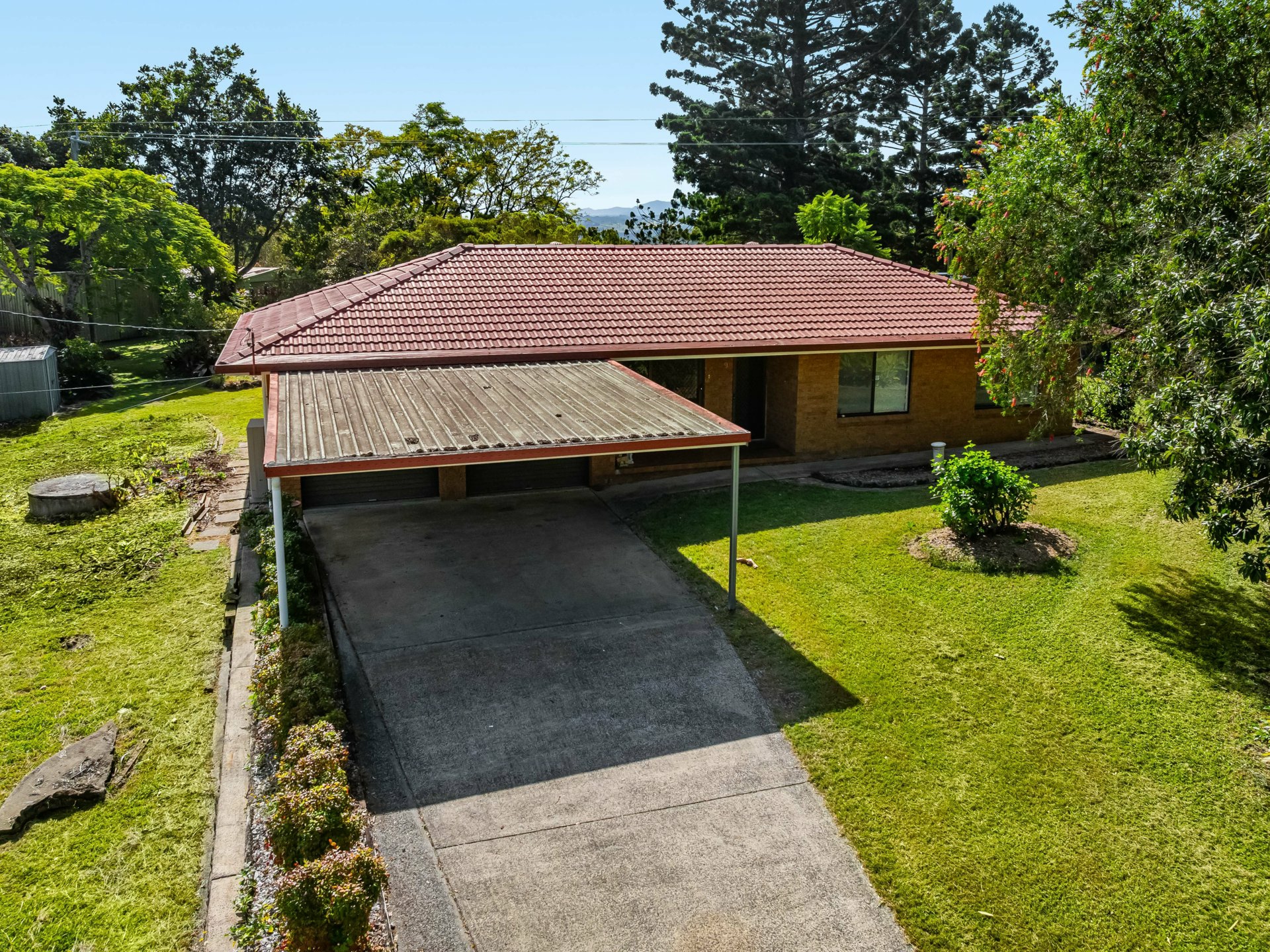 9 Laihaina Crescent — photo 3 of 18
