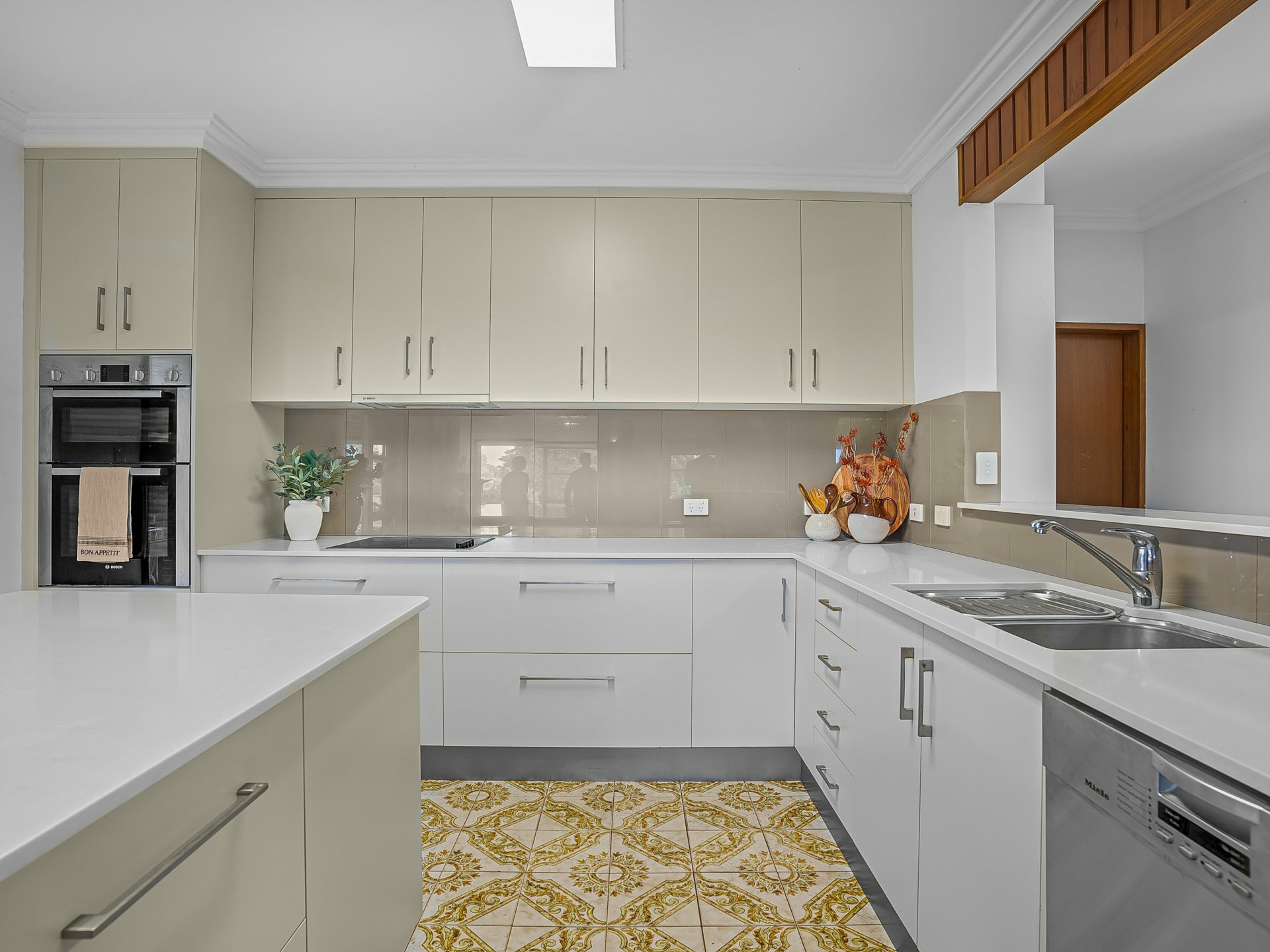15 Waratah Lane — photo 9 of 29