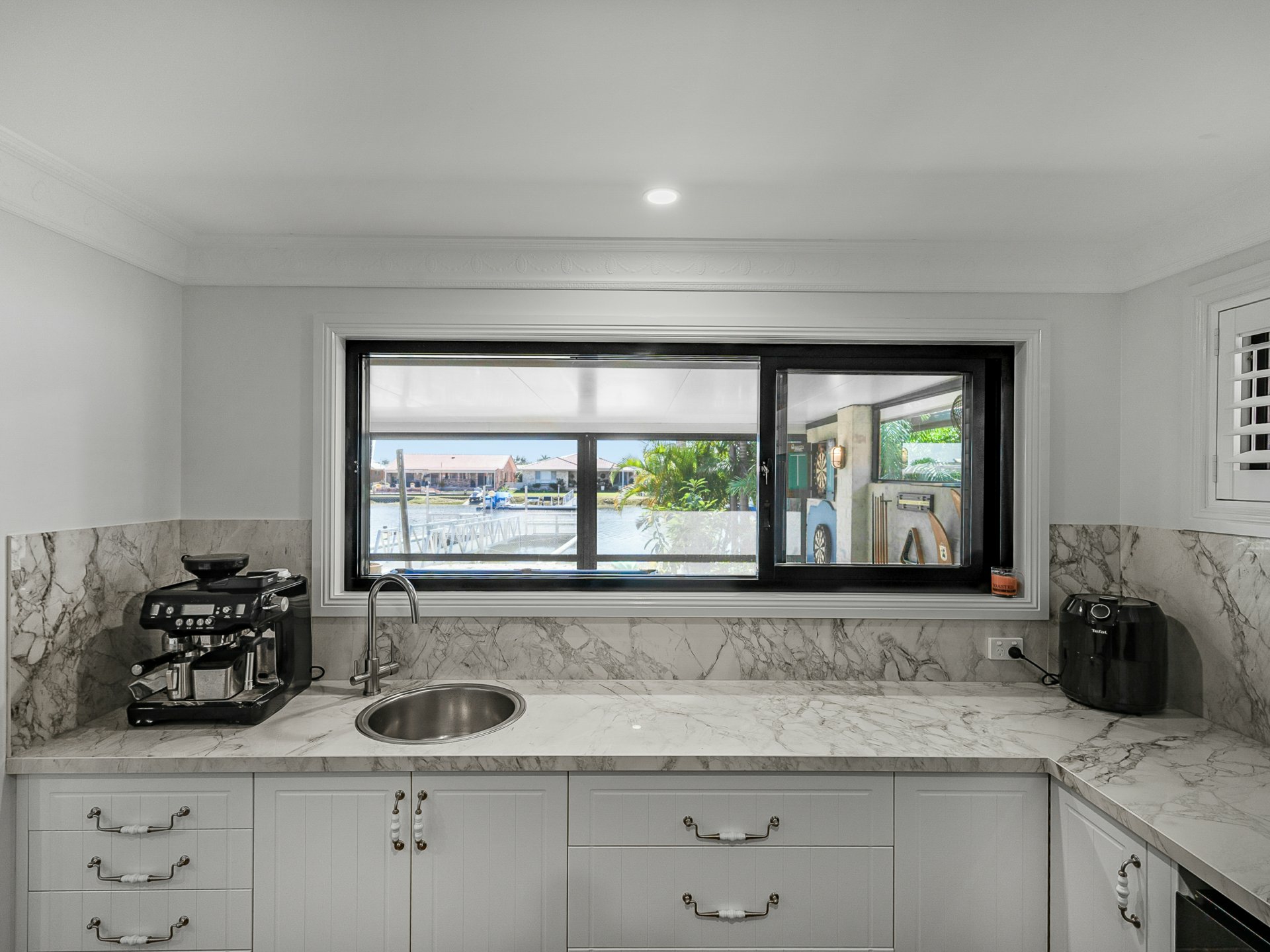133 Riverside Drive — photo 9 of 26
