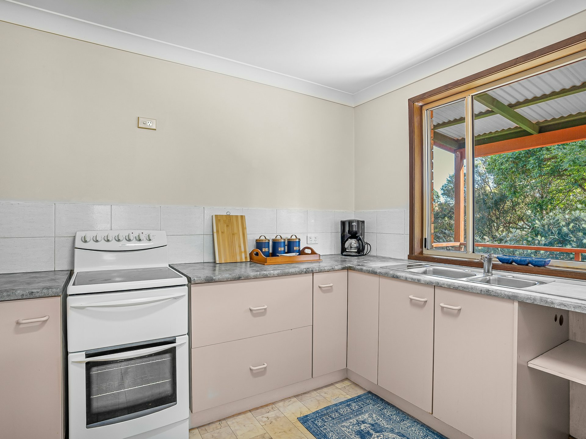 3 Kris Place — photo 7 of 20