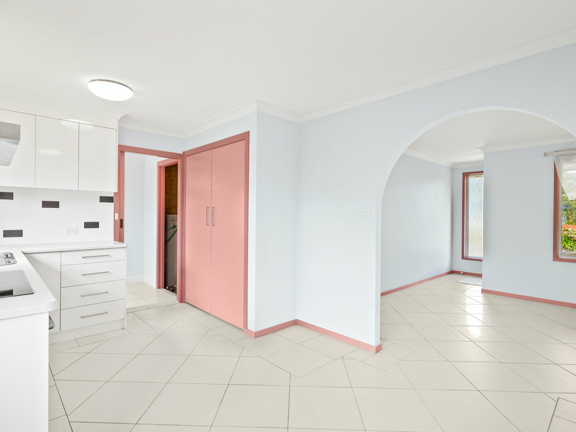 Unit 1/10 Acacia Street — photo 4 of 18