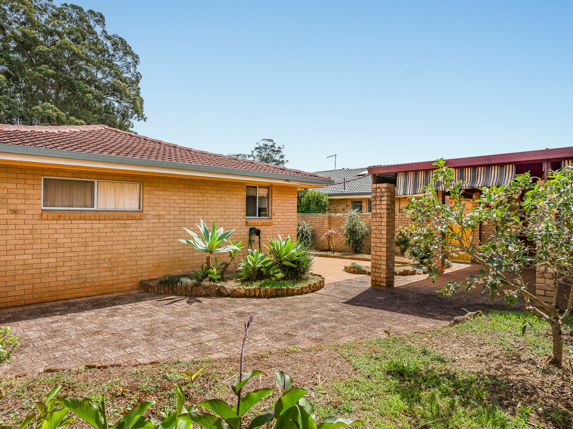 Unit 1/10 Acacia Street — photo 10 of 18