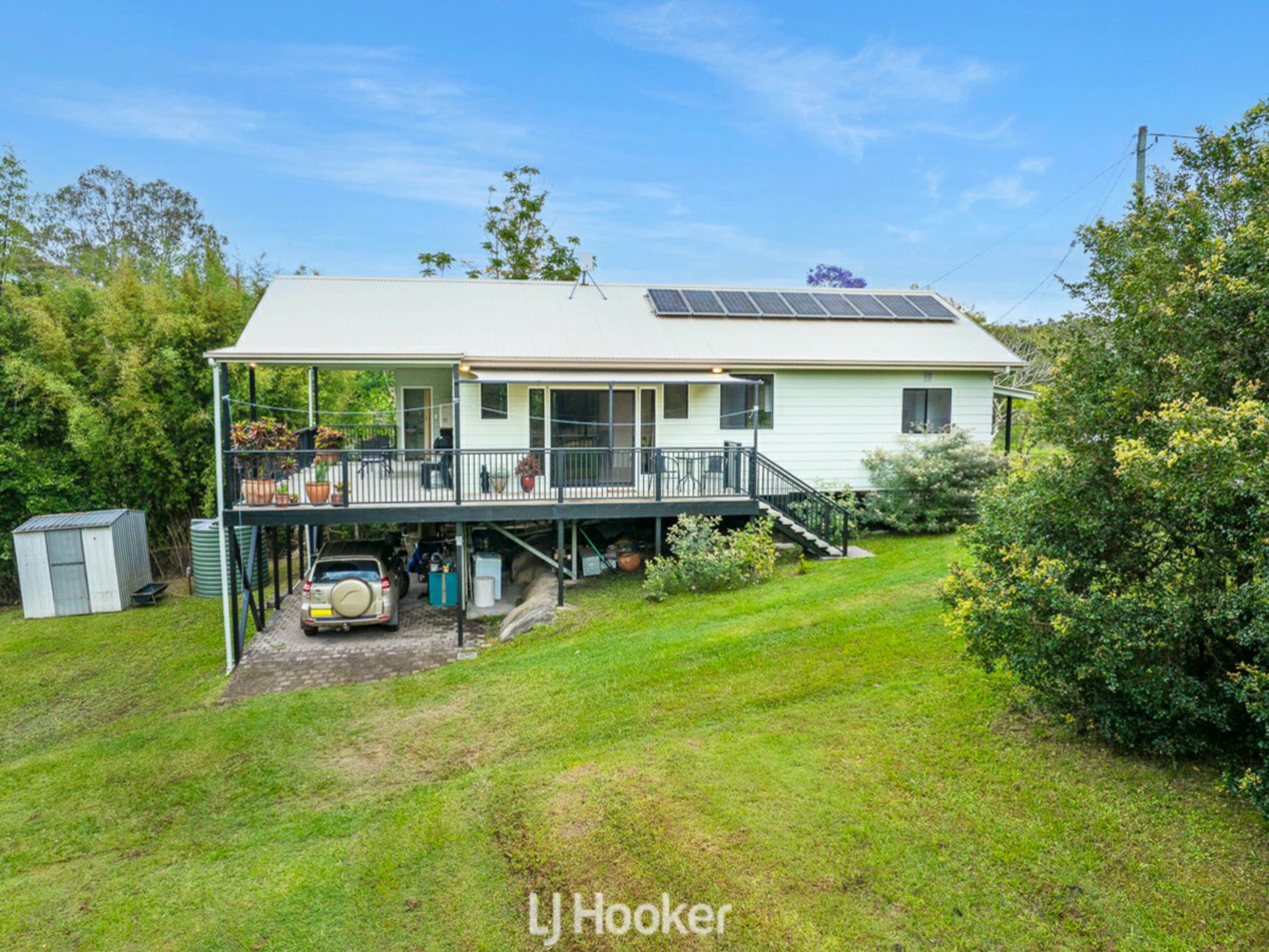 33 Hills Road — photo 6 of 30