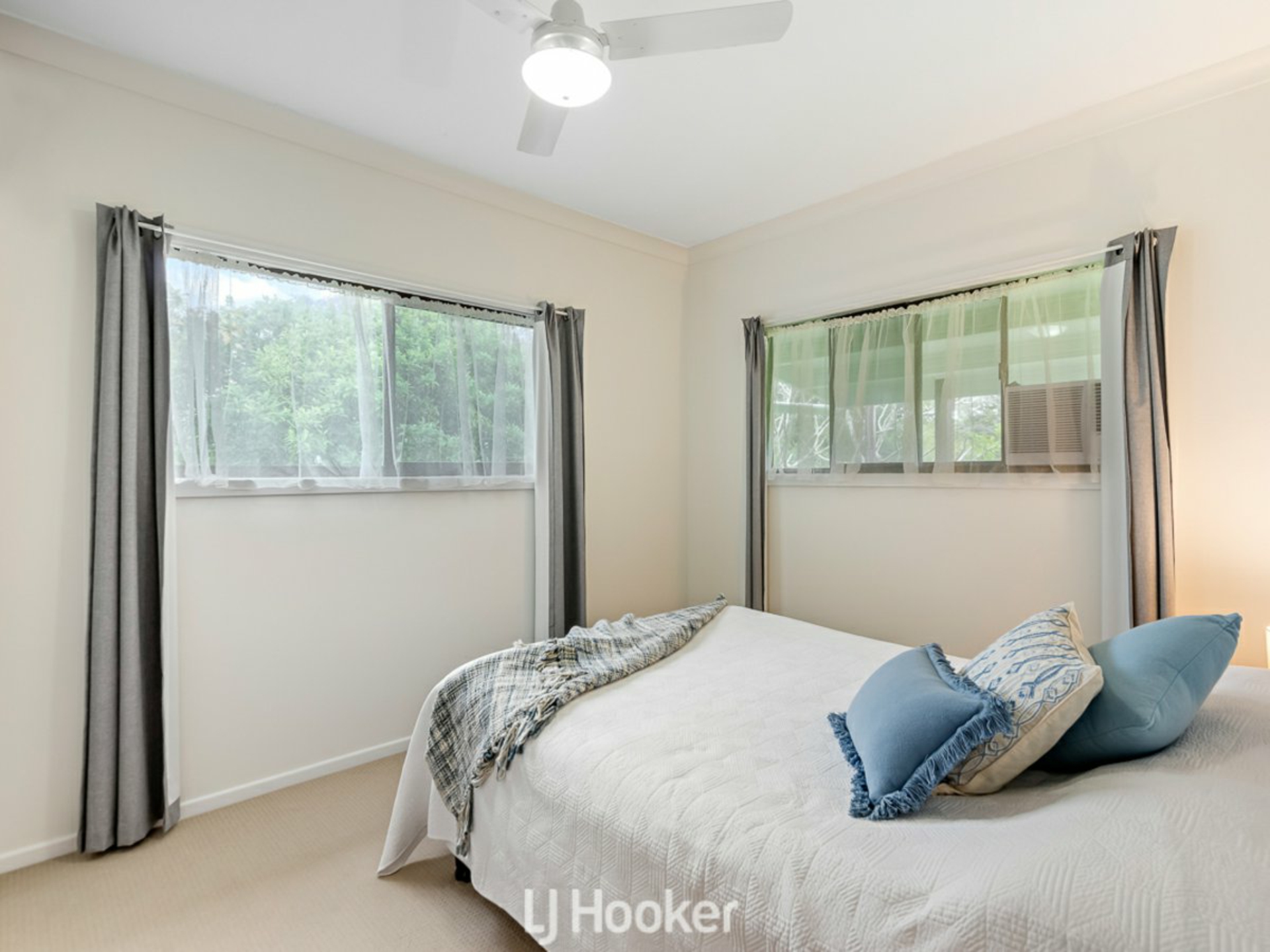 33 Hills Road — photo 15 of 30