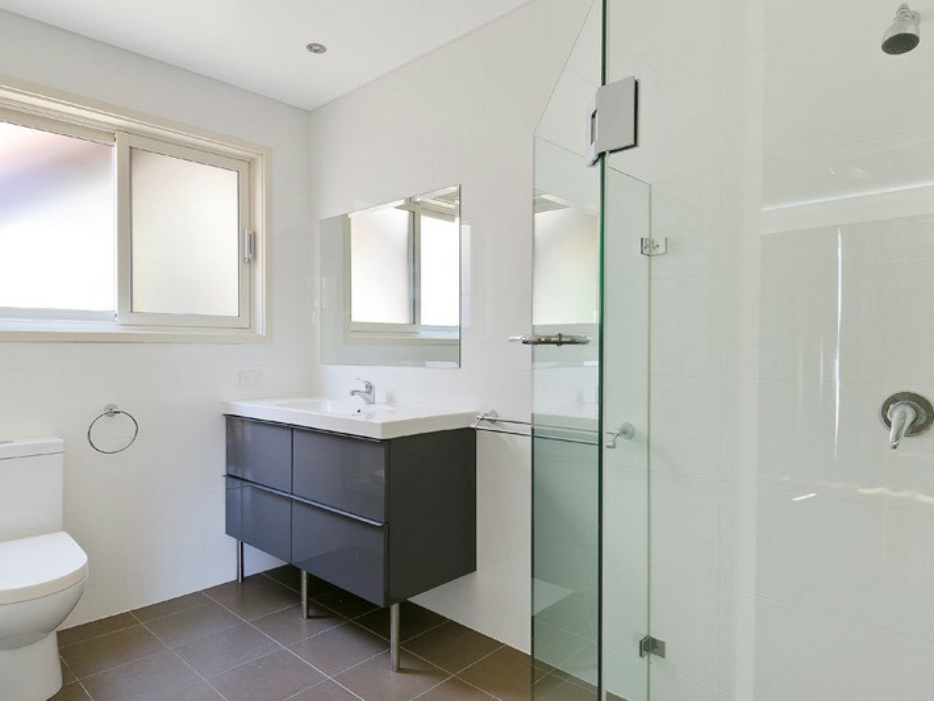 8a Cabarita Road, AVALON BEACH