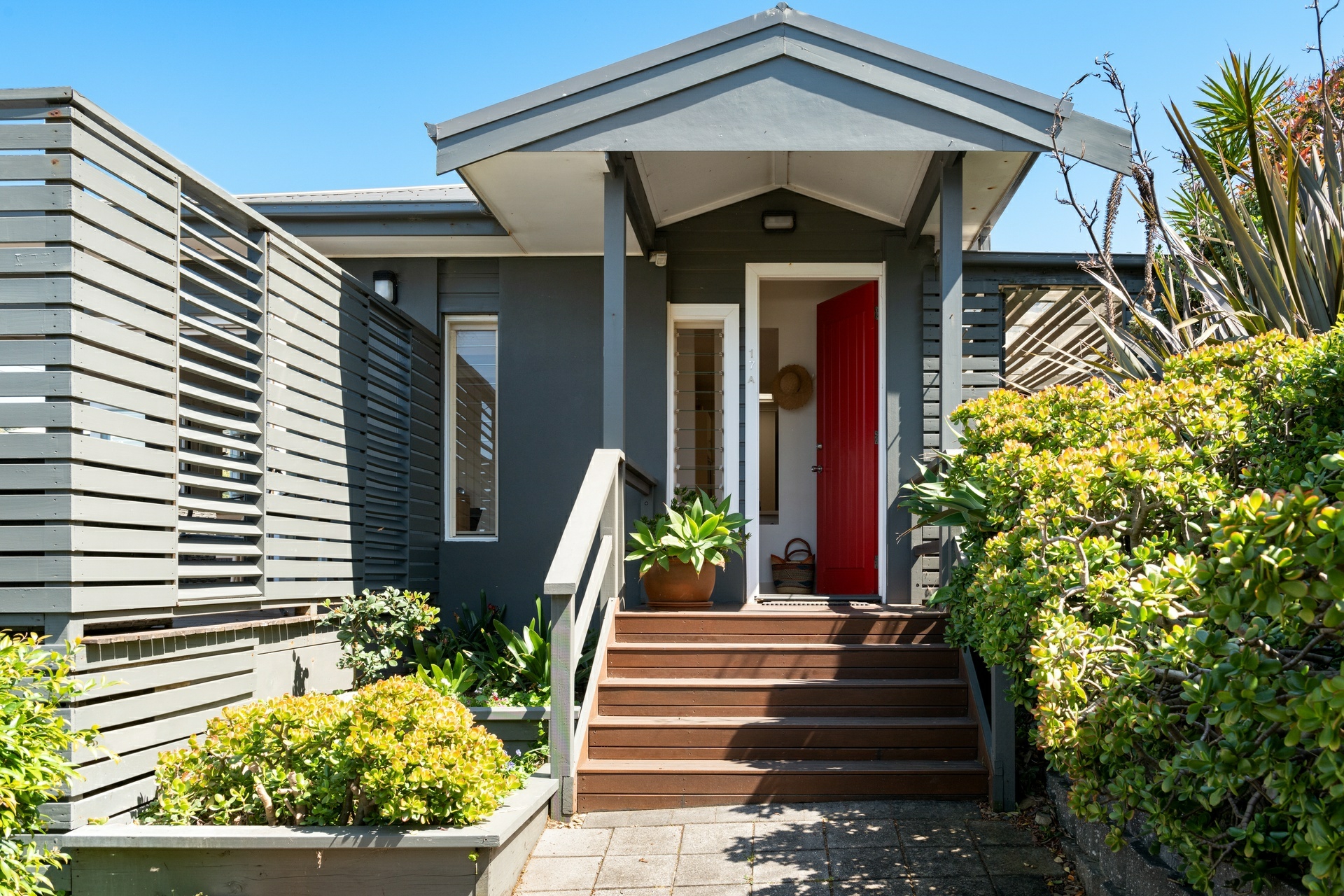 17A The Serpentine Bilgola Beach NSW Property Details LJ Hooker