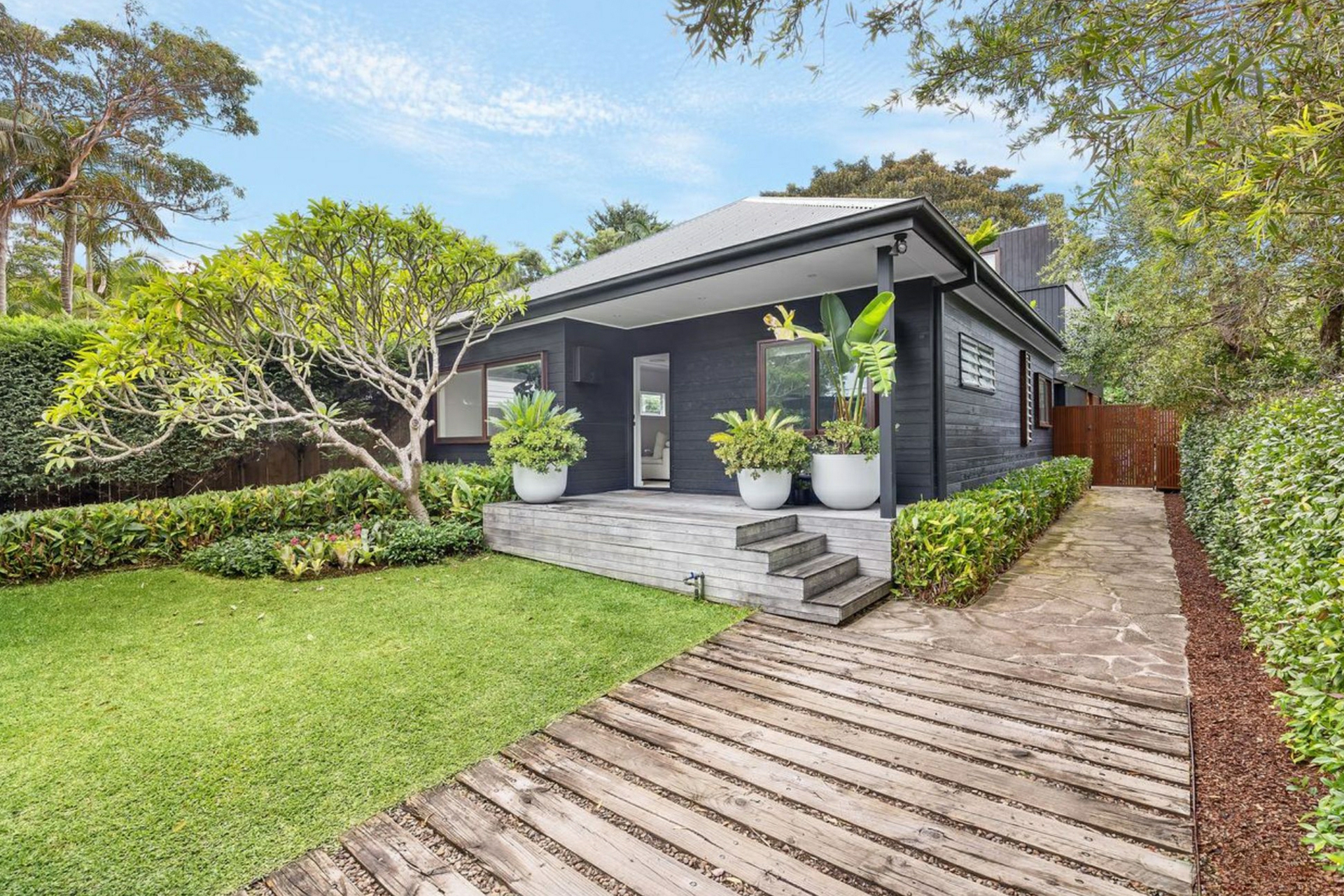 29 Whale Beach Road, AVALON BEACH