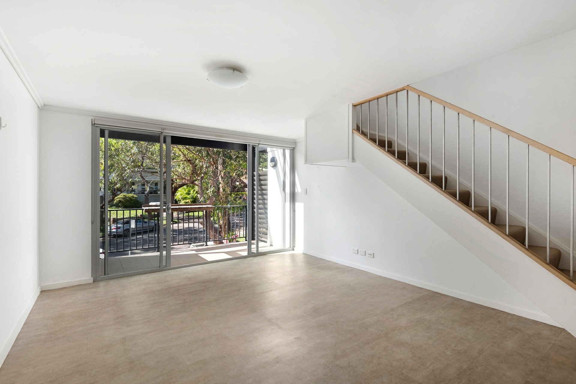 2/5-7 Careel Head Road, AVALON BEACH